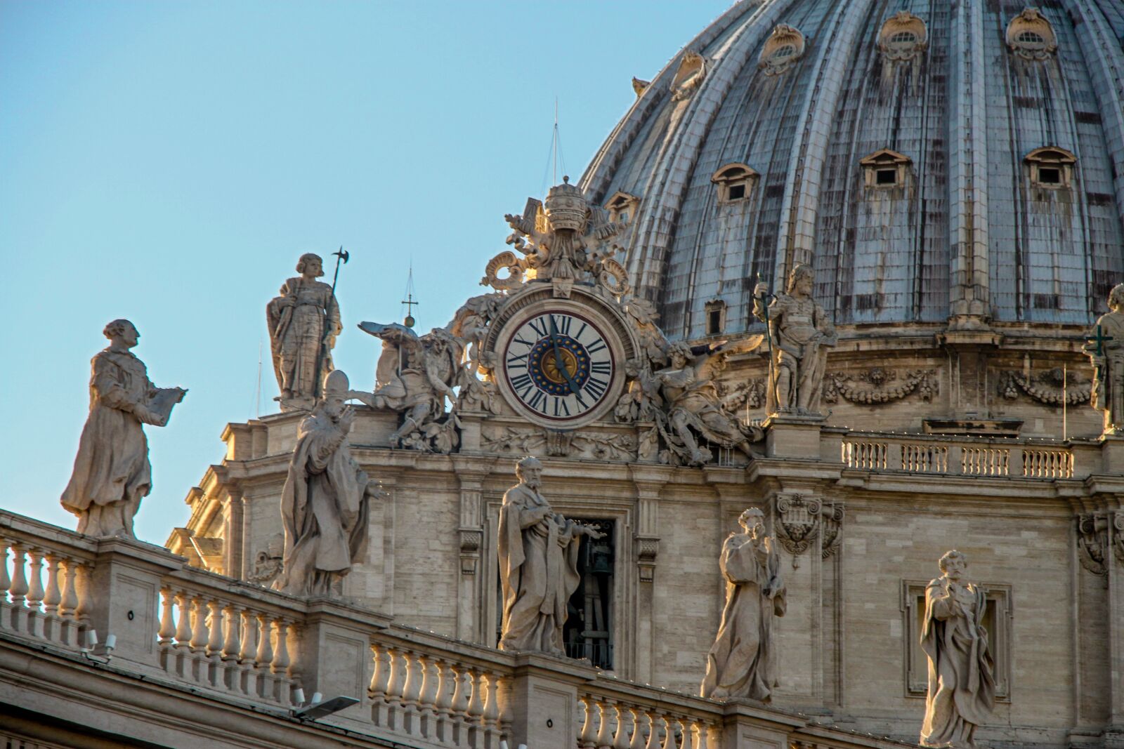 Canon EOS 500D (EOS Rebel T1i / EOS Kiss X3) sample photo. Rome, sculpture, vatican photography
