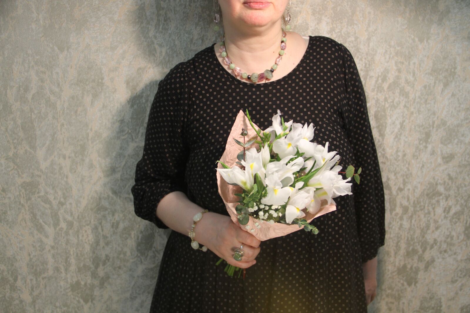 Canon EOS 7D sample photo. White, corsage, in the photography