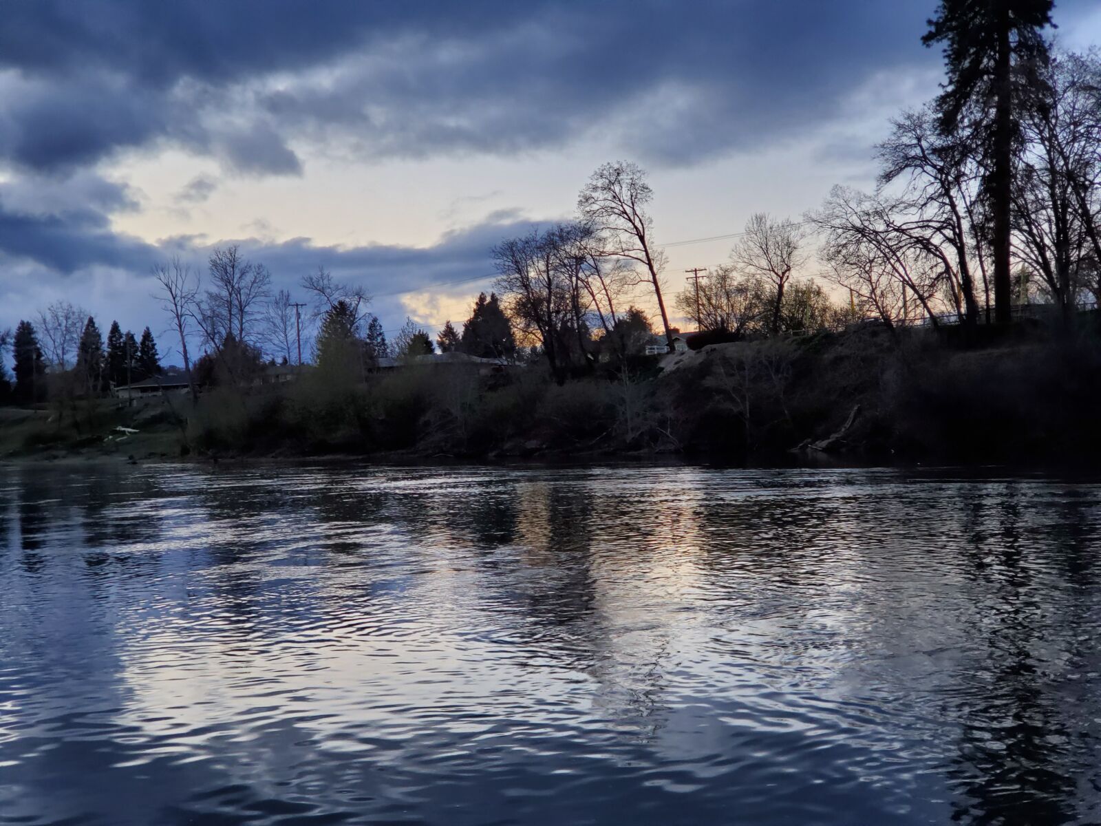 Samsung Galaxy S10+ sample photo. River, sky, water photography