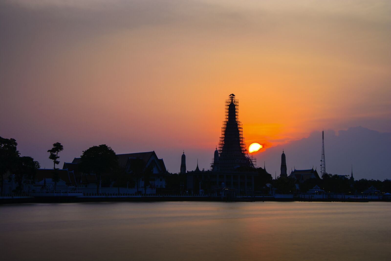 Nikon D7100 sample photo. Sunset, building, architecture photography