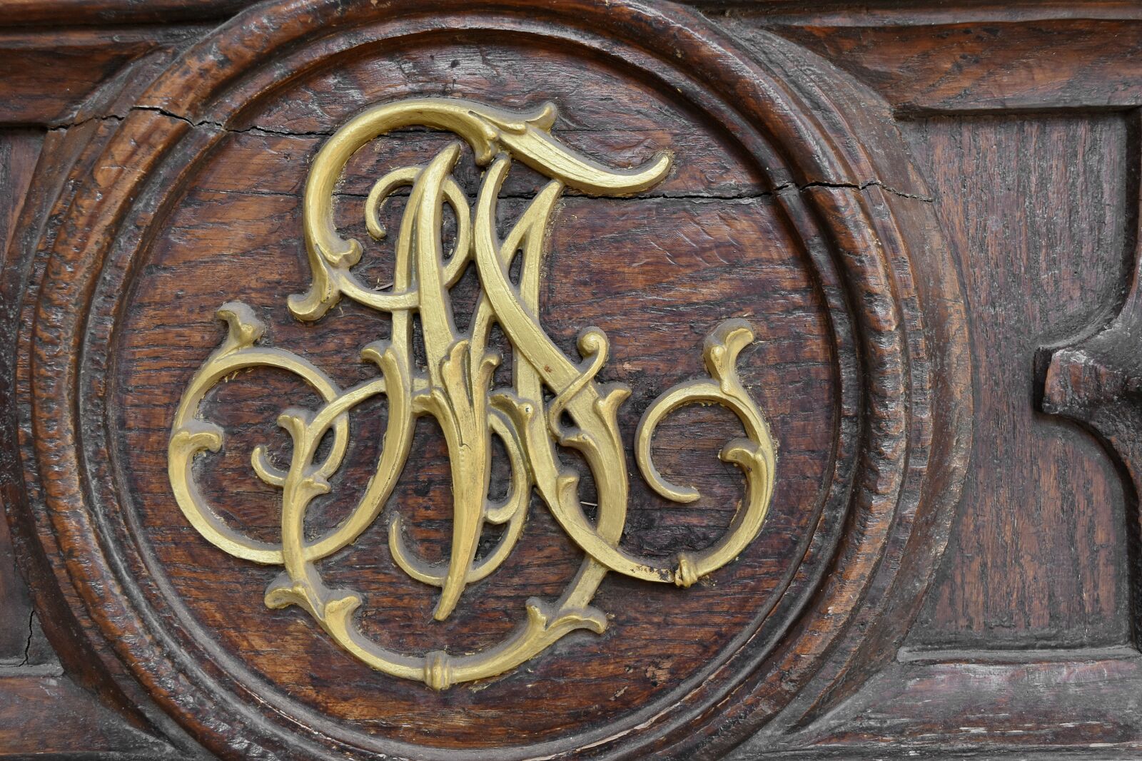 Nikon D5500 sample photo. Carvings, symbol, teak wood photography
