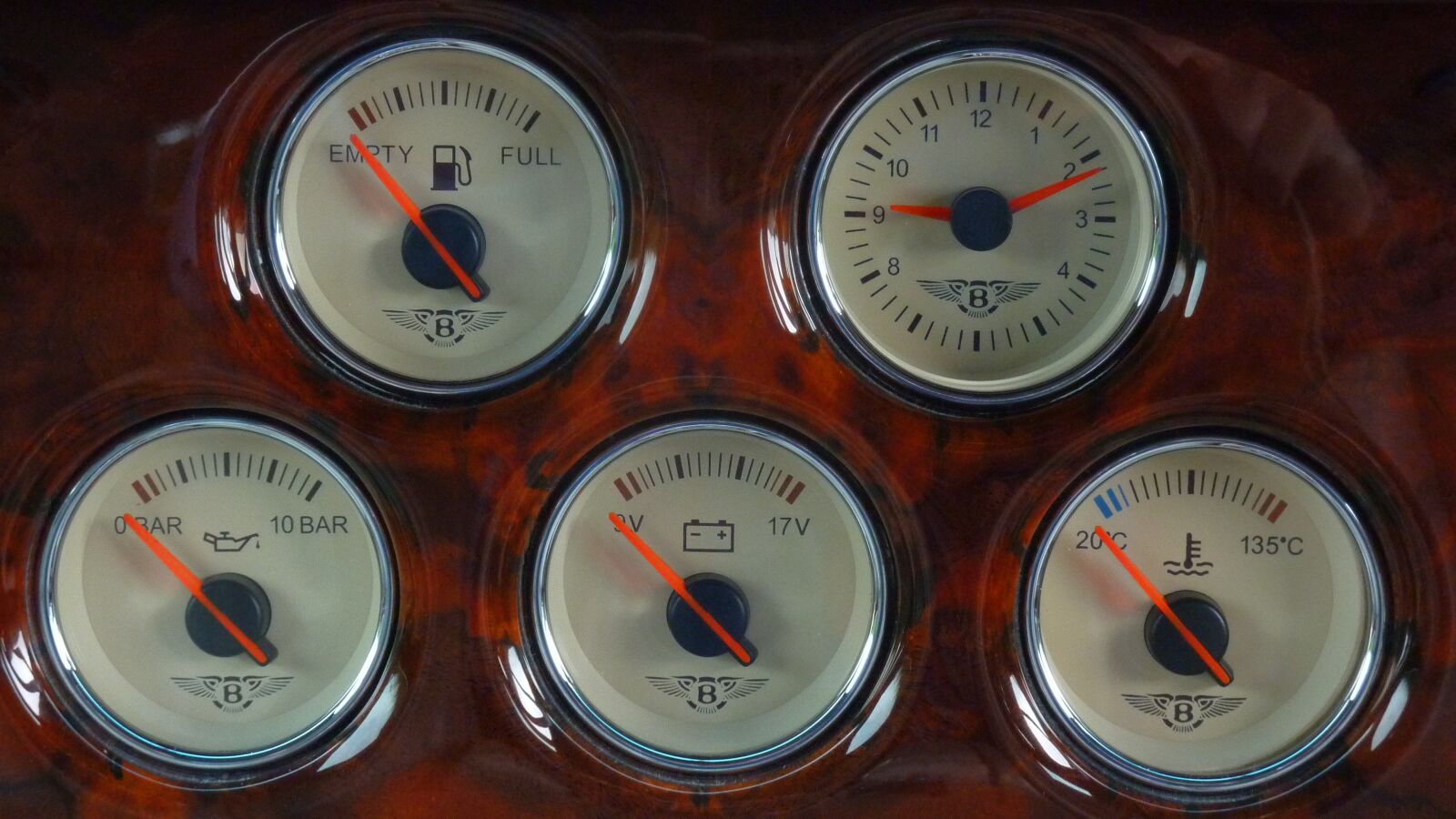 Panasonic DMC-TZ7 sample photo. Bentley, car, luxury photography