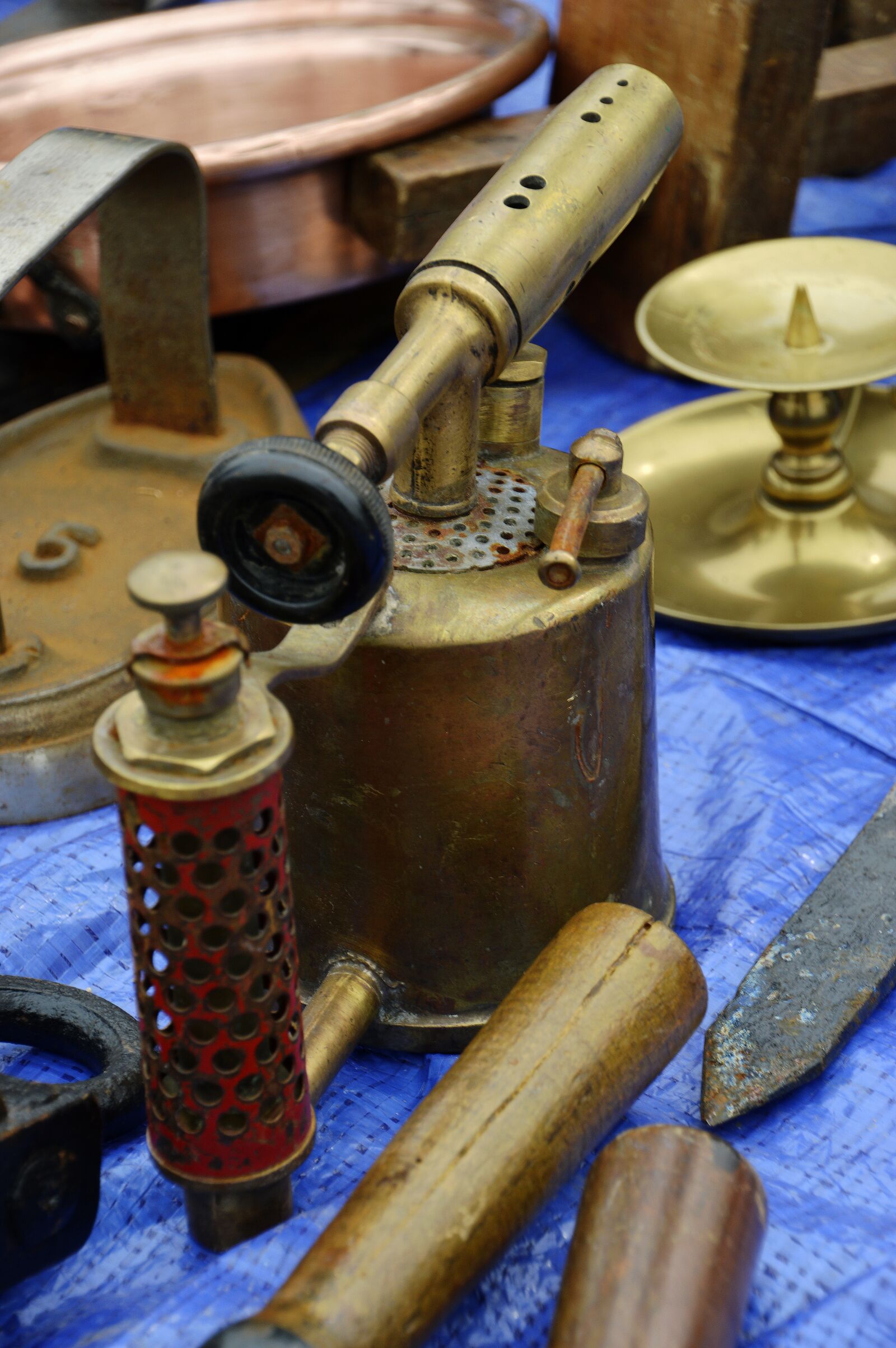 Nikon D3200 sample photo. At the age of photography