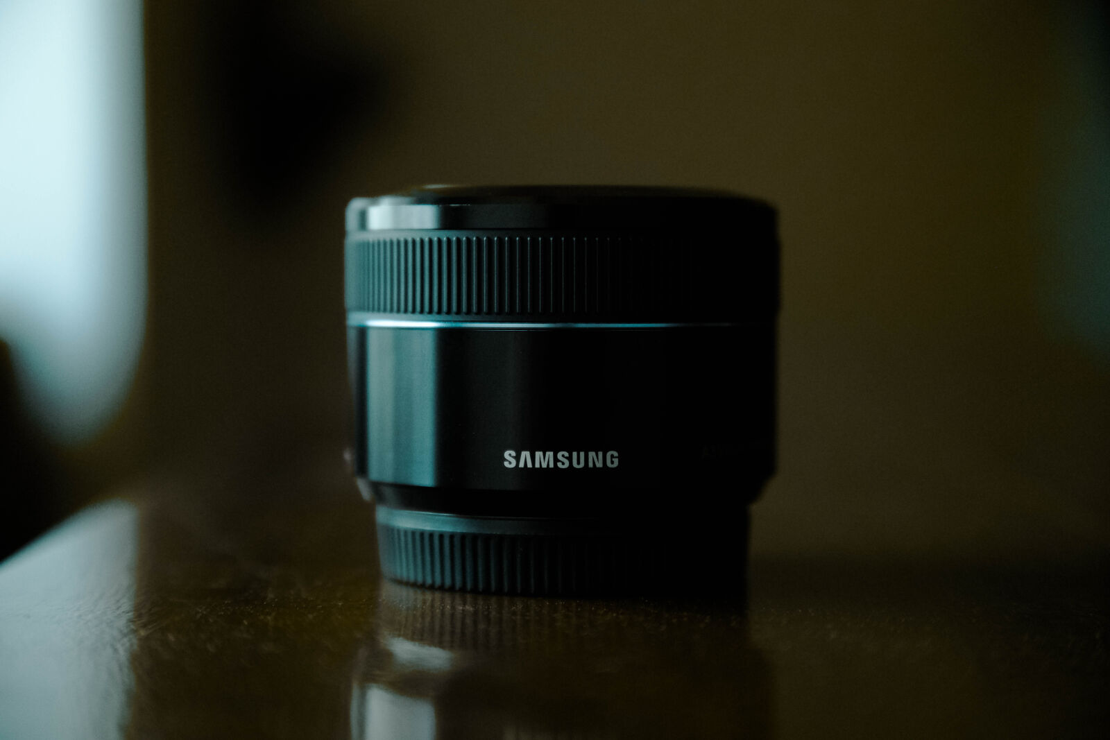 Samsung NX1 + Saumsun NX 16-50mm F2-2.8 S ED OIS sample photo. Blur, close, up, lens photography