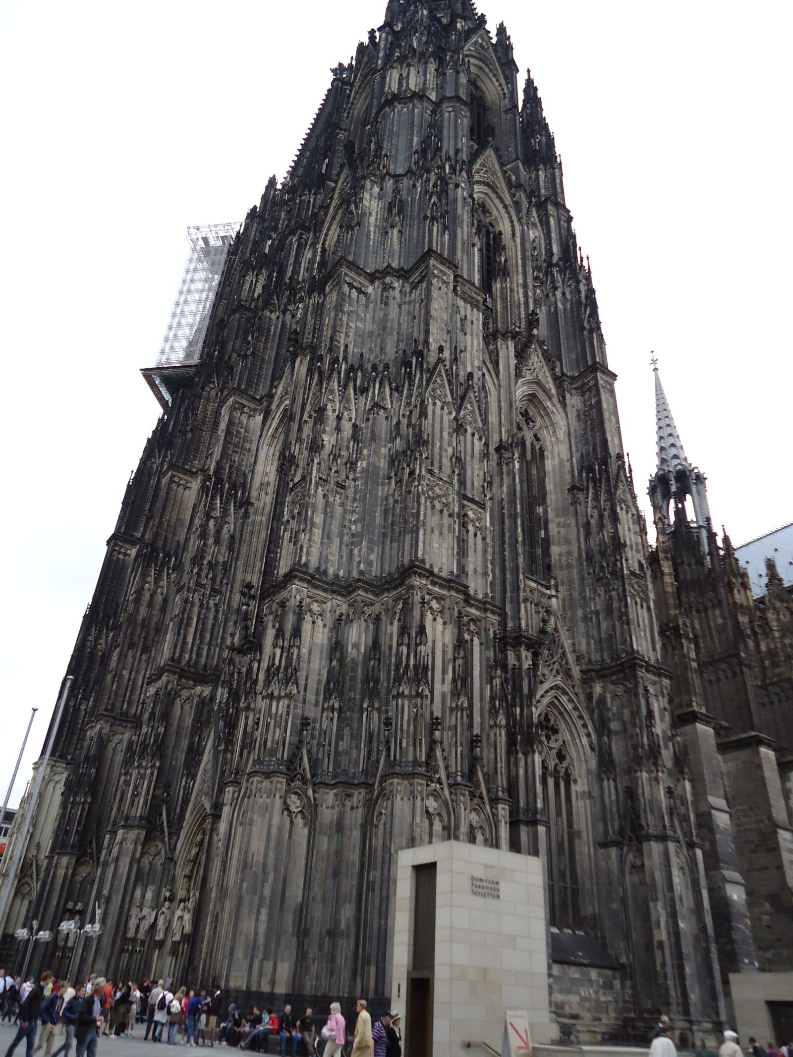 Sony Cyber-shot DSC-W330 sample photo. Cologne, germany, cathedral photography