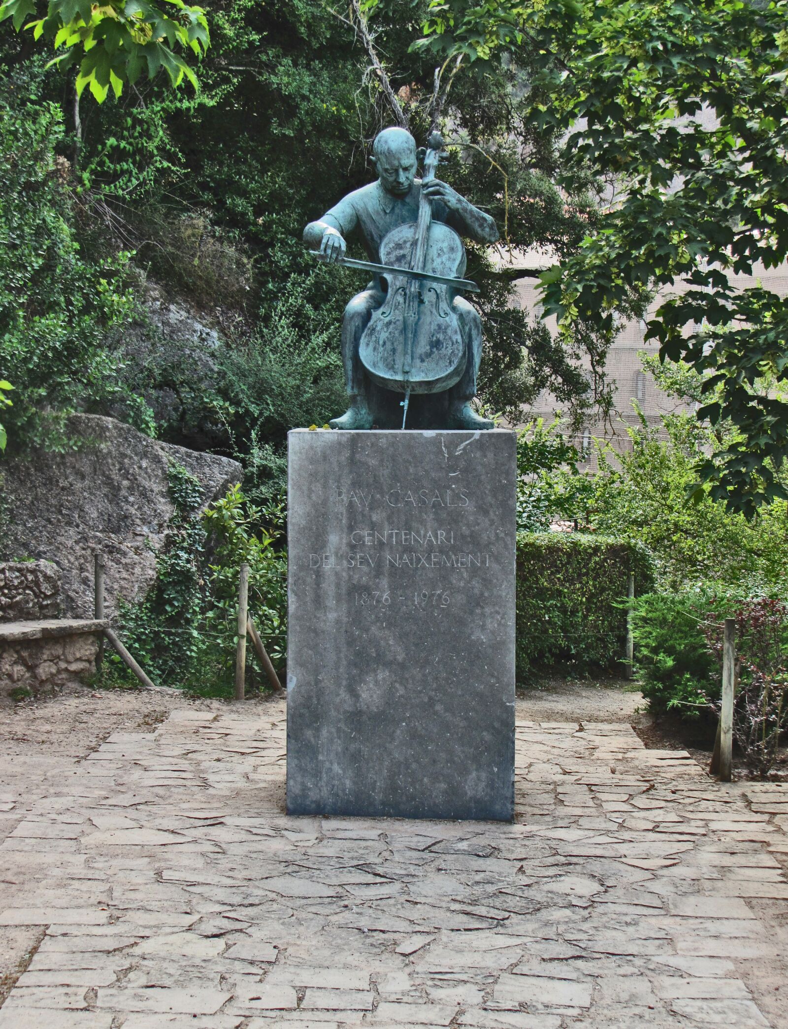 Canon PowerShot SX20 IS sample photo. Montserrat, spain, sculpture photography