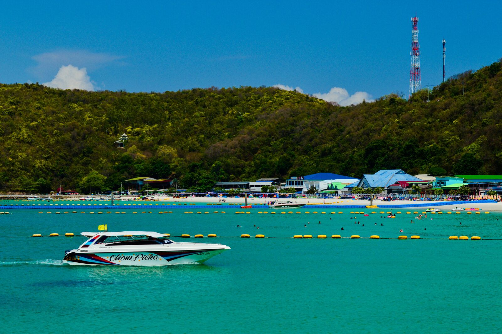 Nikon D3200 sample photo. Yacht, boat, cruise photography