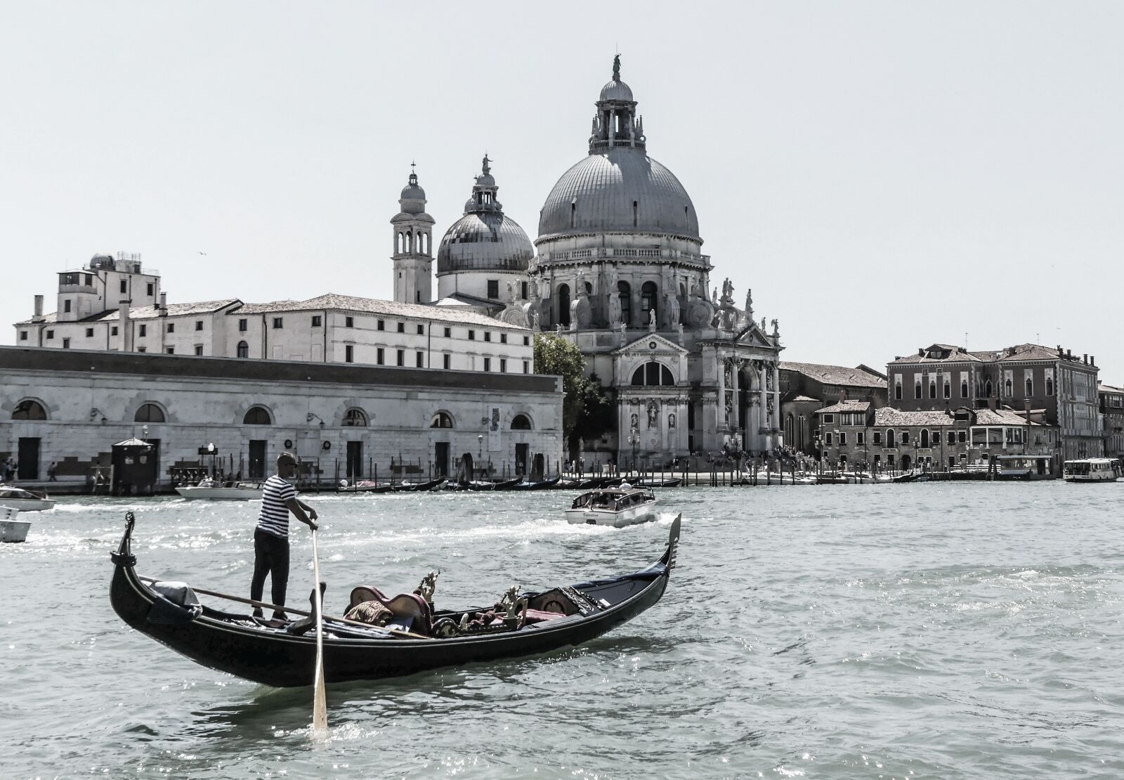 Panasonic Lumix DMC-FZ300 sample photo. Venice, la serenissima, lagoon photography