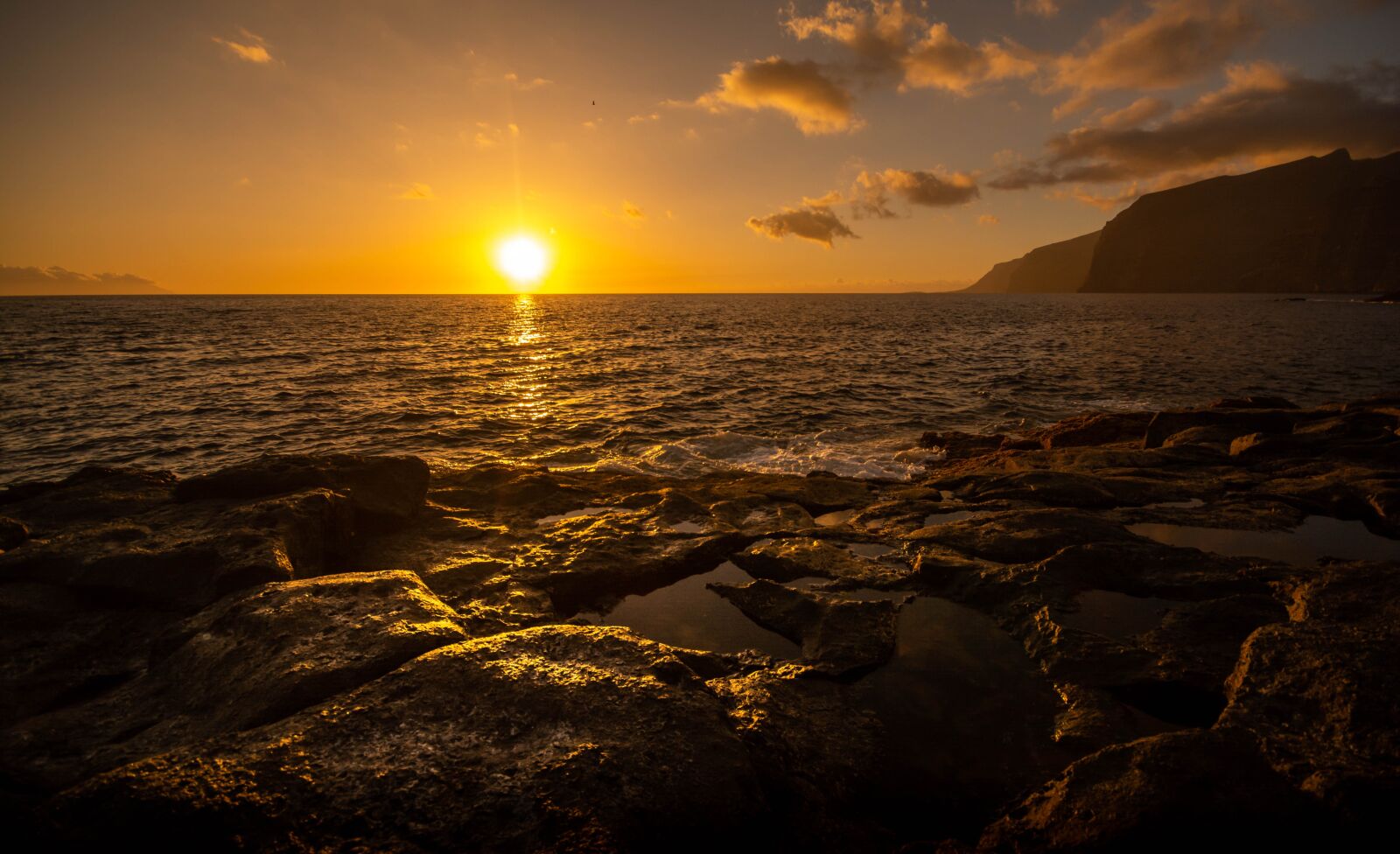 Nikon D5200 sample photo. Sunset, sea, ocean photography