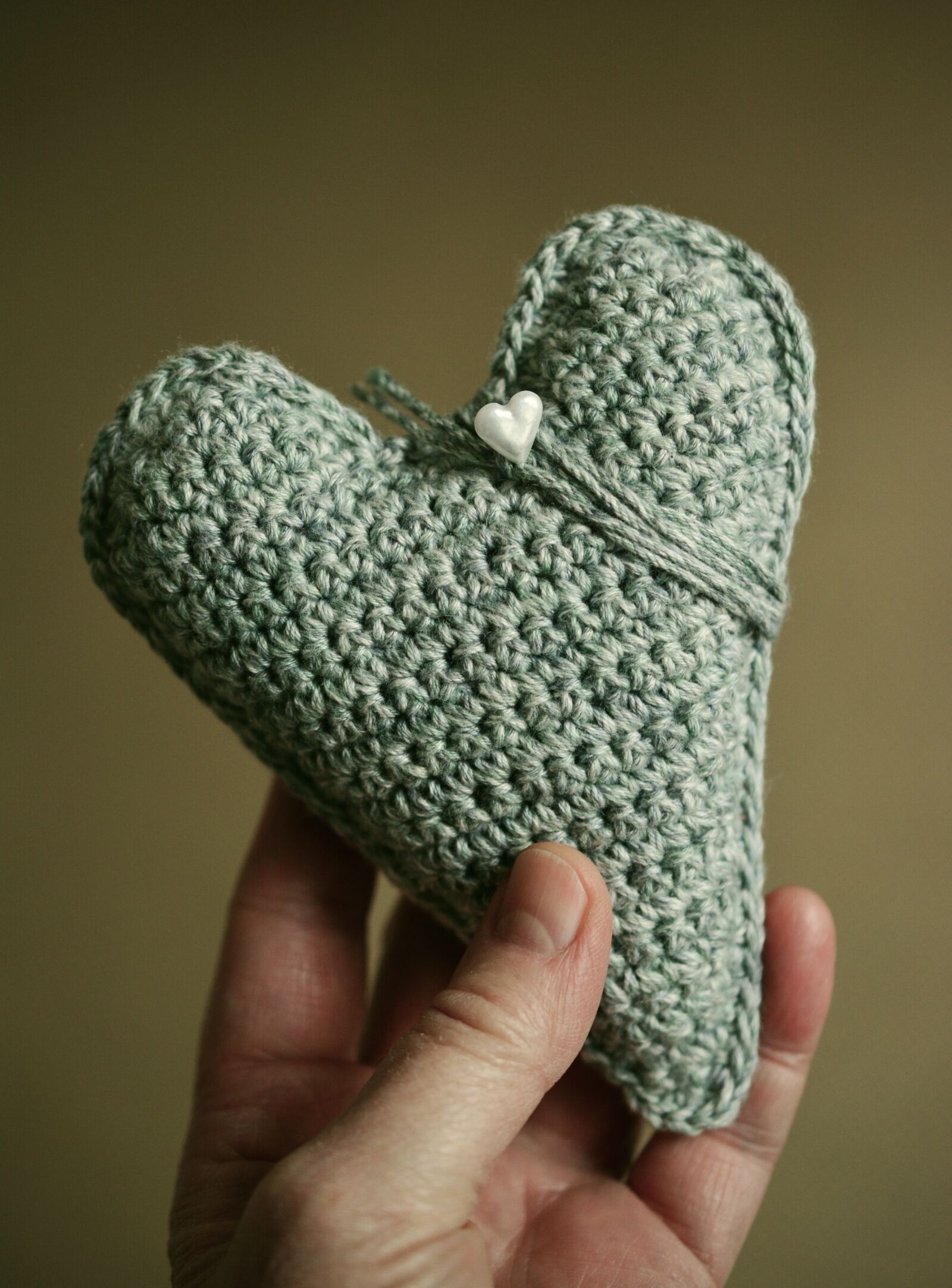 Nikon D5200 sample photo. Hand labor, crochet, wool photography