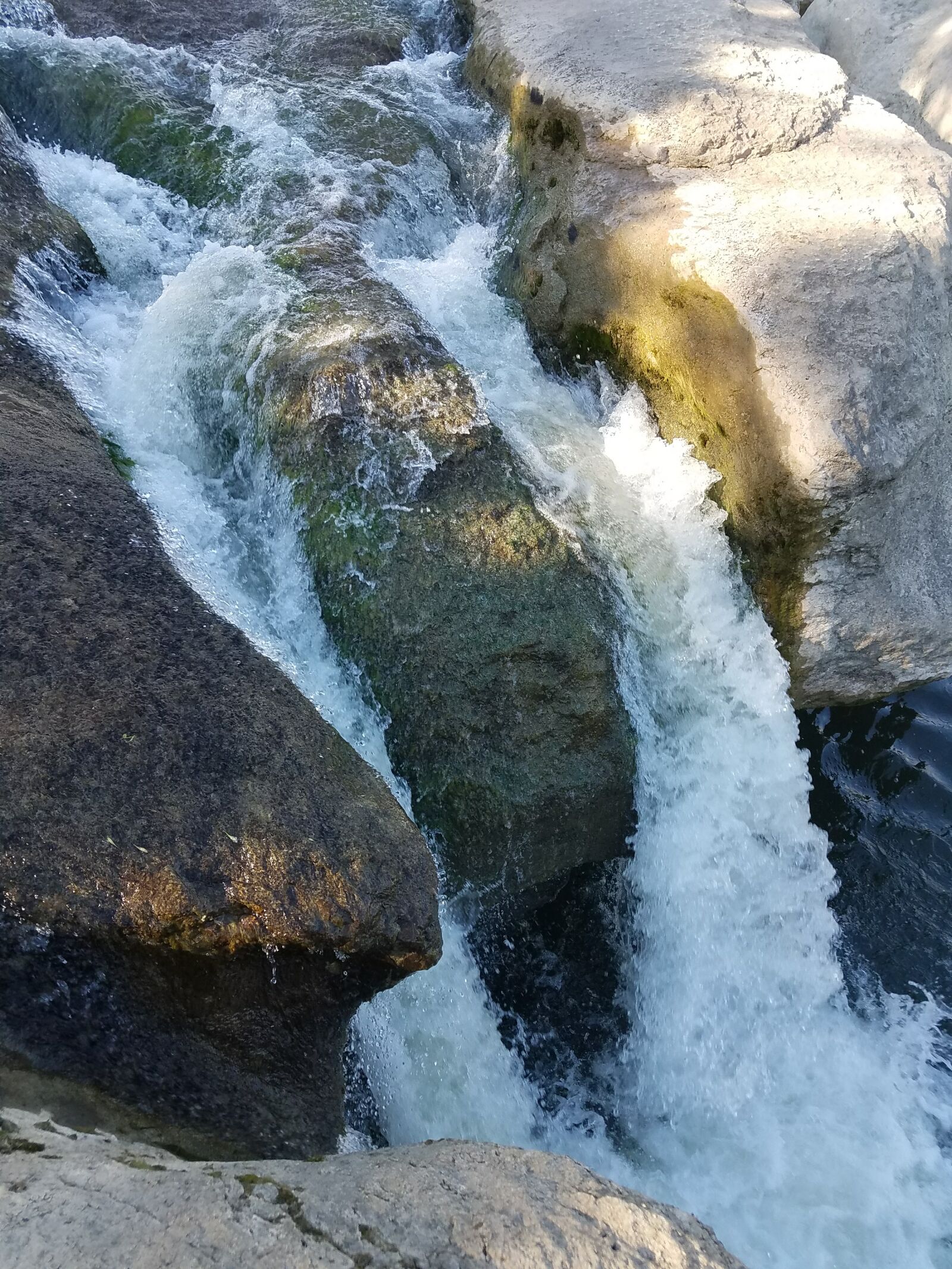 Samsung Galaxy S7 Edge sample photo. Falls, water photography