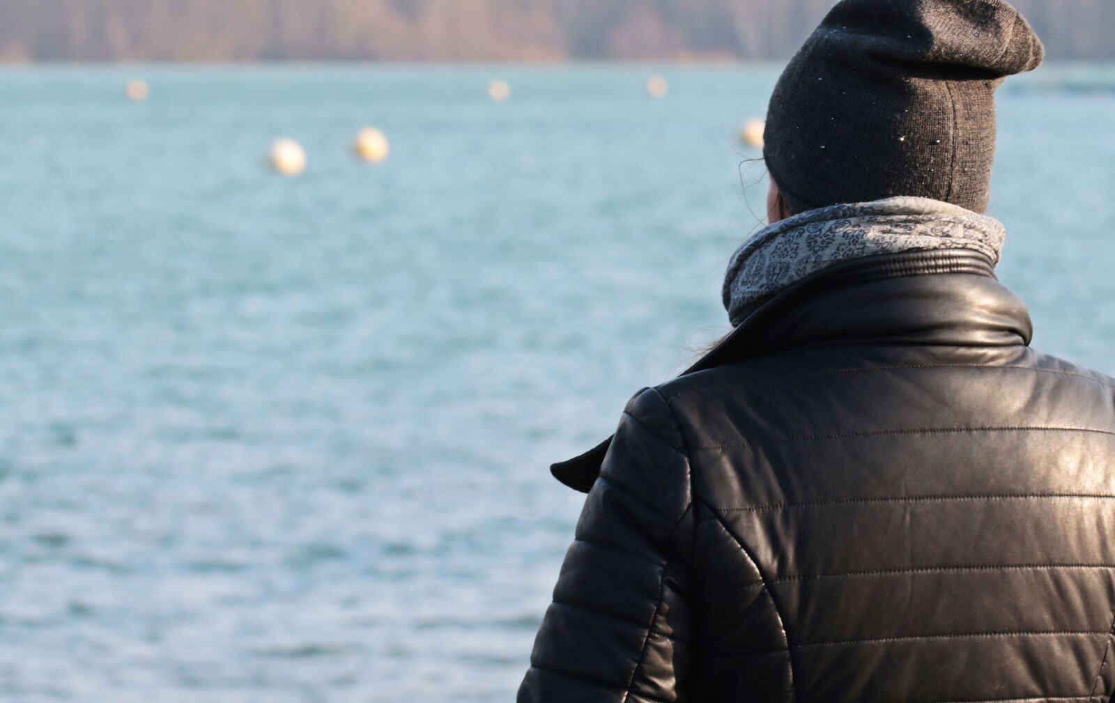 Canon EOS 80D sample photo. Woman, winter, female photography
