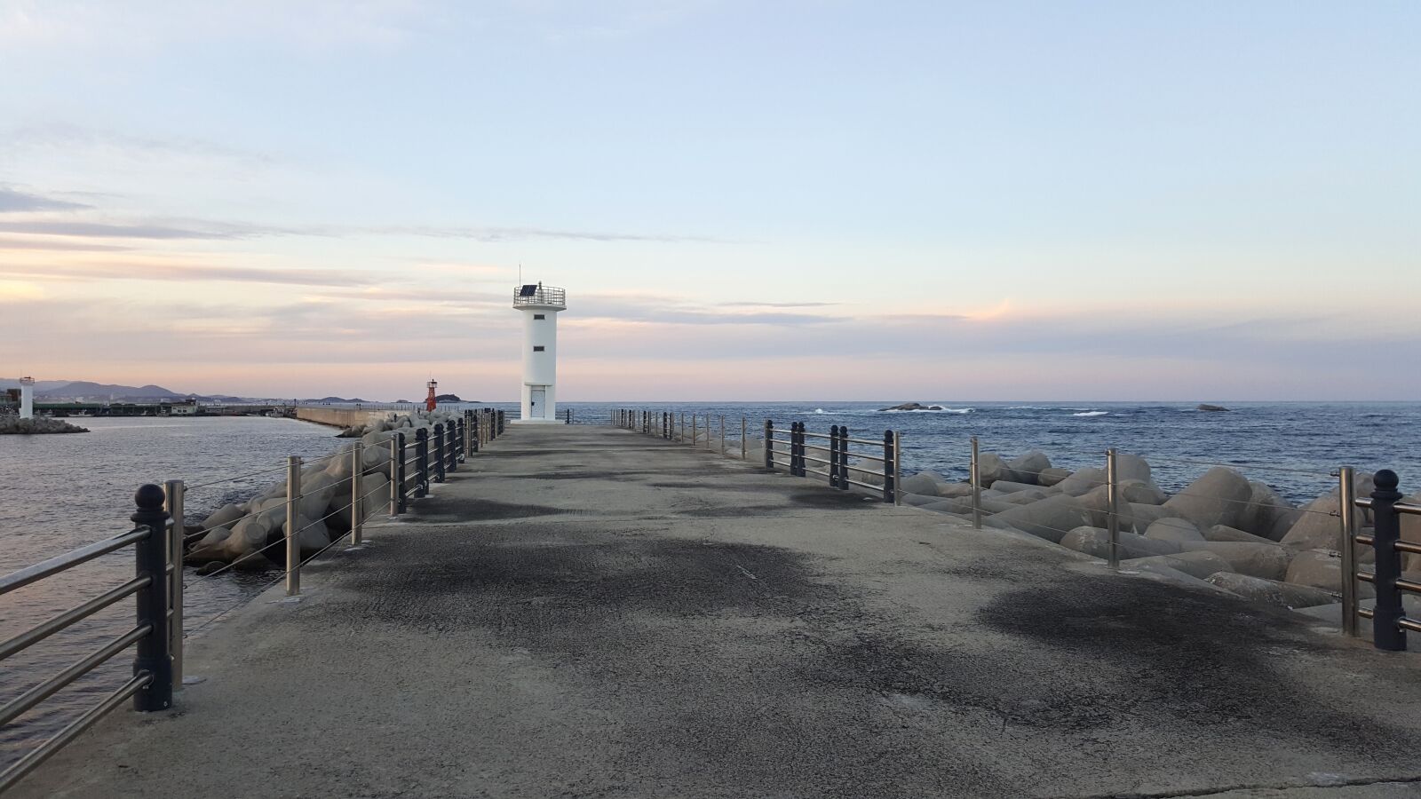 Samsung Galaxy Note5 sample photo. Lighthouse, sea, sunset photography