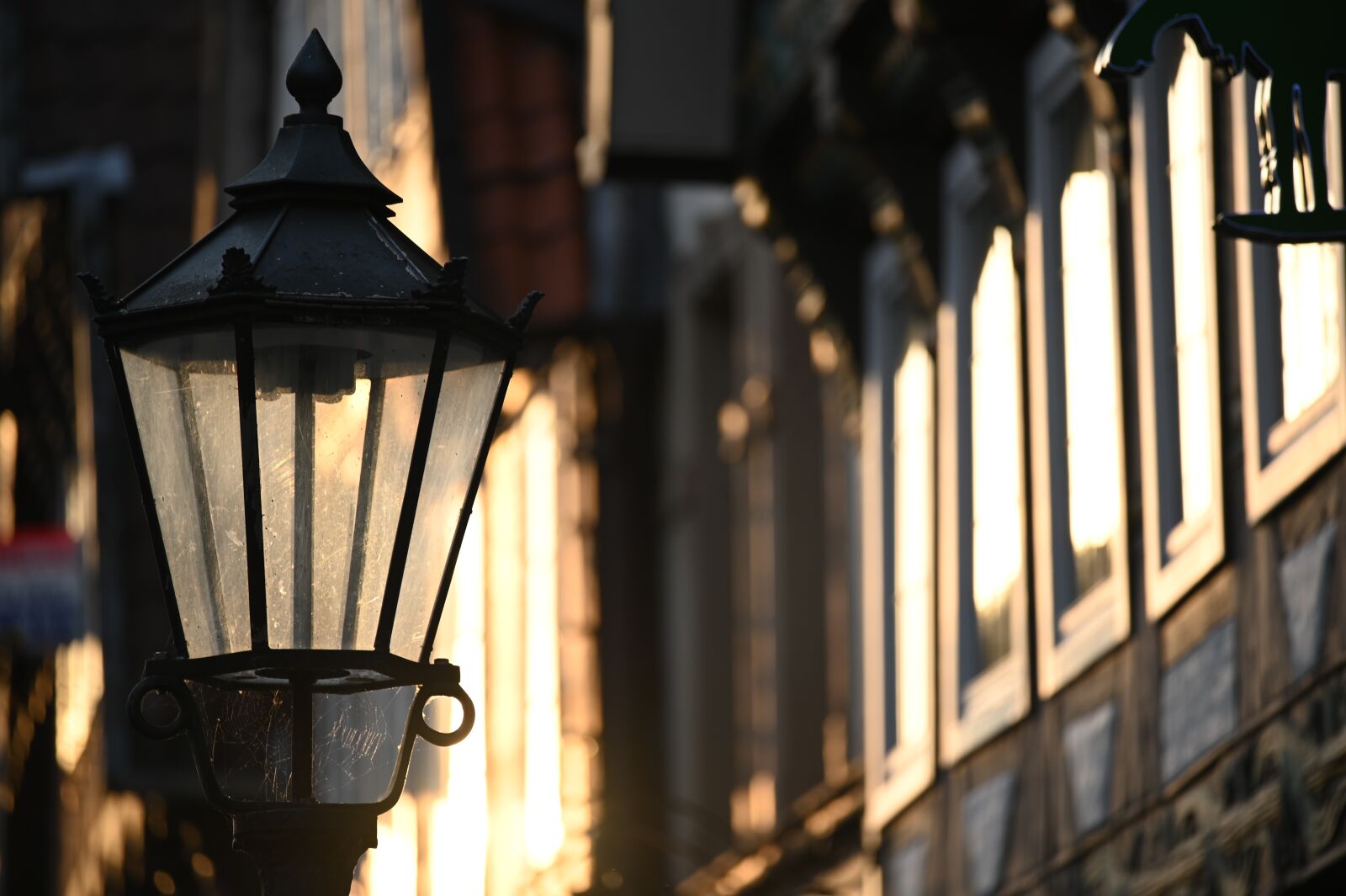 Nikon Z6 sample photo. Lantern, city, lighting photography