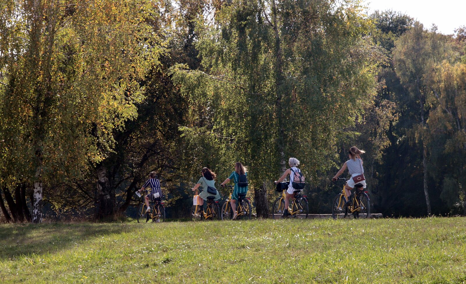 Canon EF-S 55-250mm F4-5.6 IS STM sample photo. Cycle, cycling, healthy photography