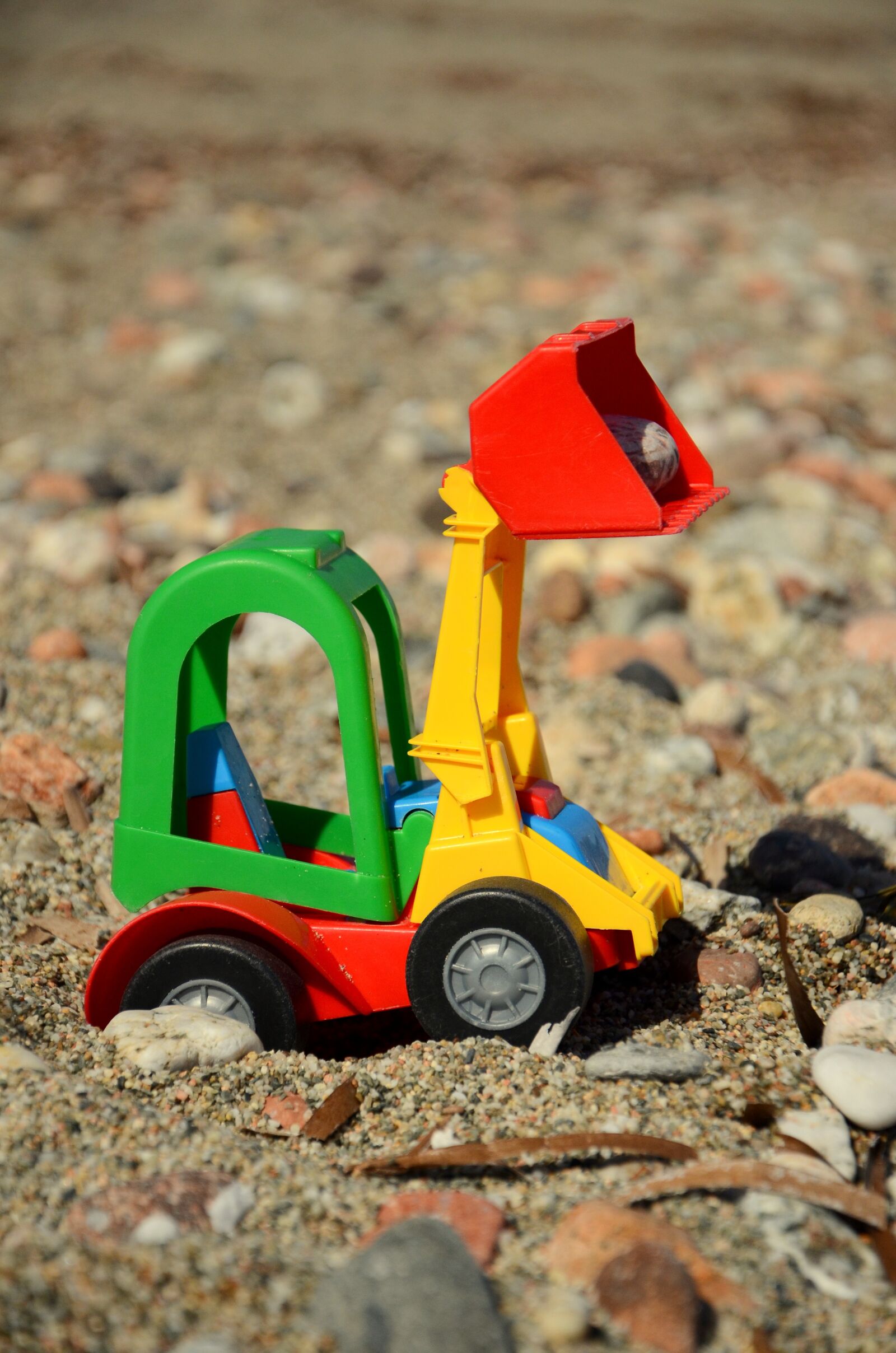 Nikon D7000 sample photo. Excavator, toy, sand photography