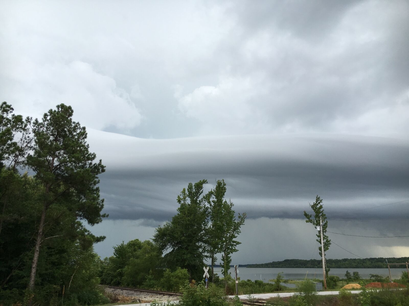 Apple iPhone 6s sample photo. Sky, clouds, storm photography