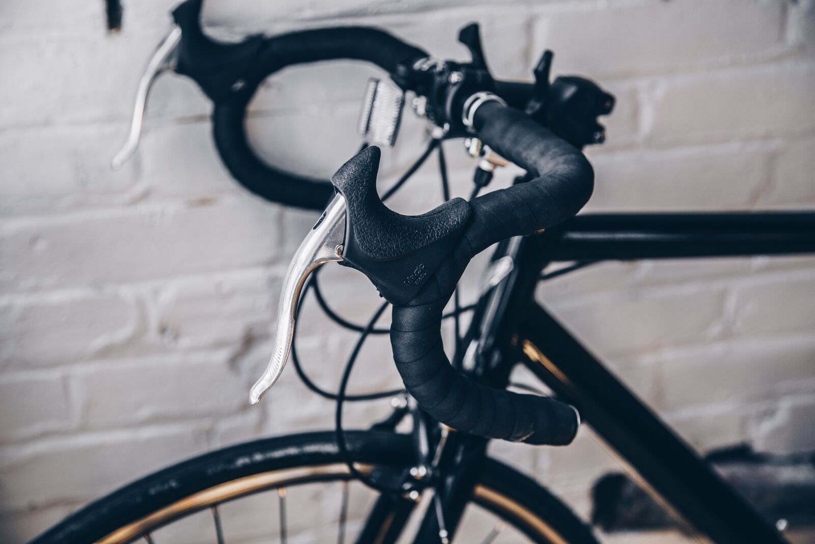 Canon EF 24-105mm F4L IS USM sample photo. Black, bicycle, handle, bar photography