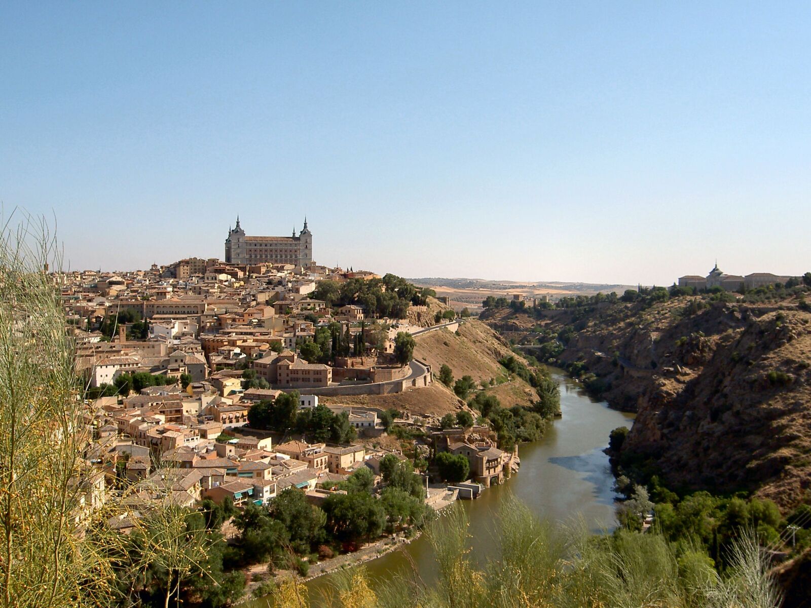 KONICA MINOLTA DiMAGE G400 sample photo. Landscape, europe, spain photography