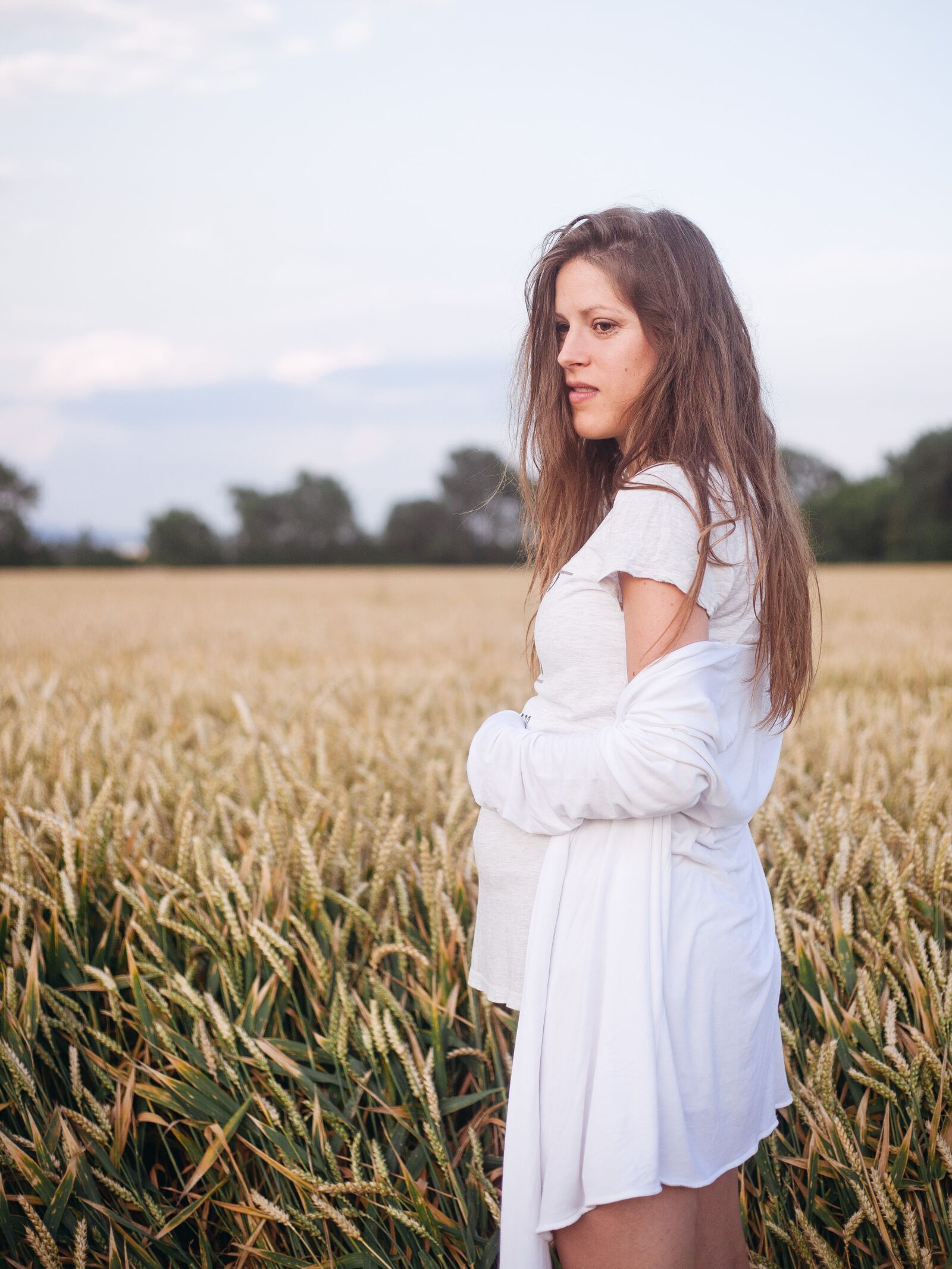 Canon EOS 5D Mark II sample photo. Pregnant, pregnancy, hair photography
