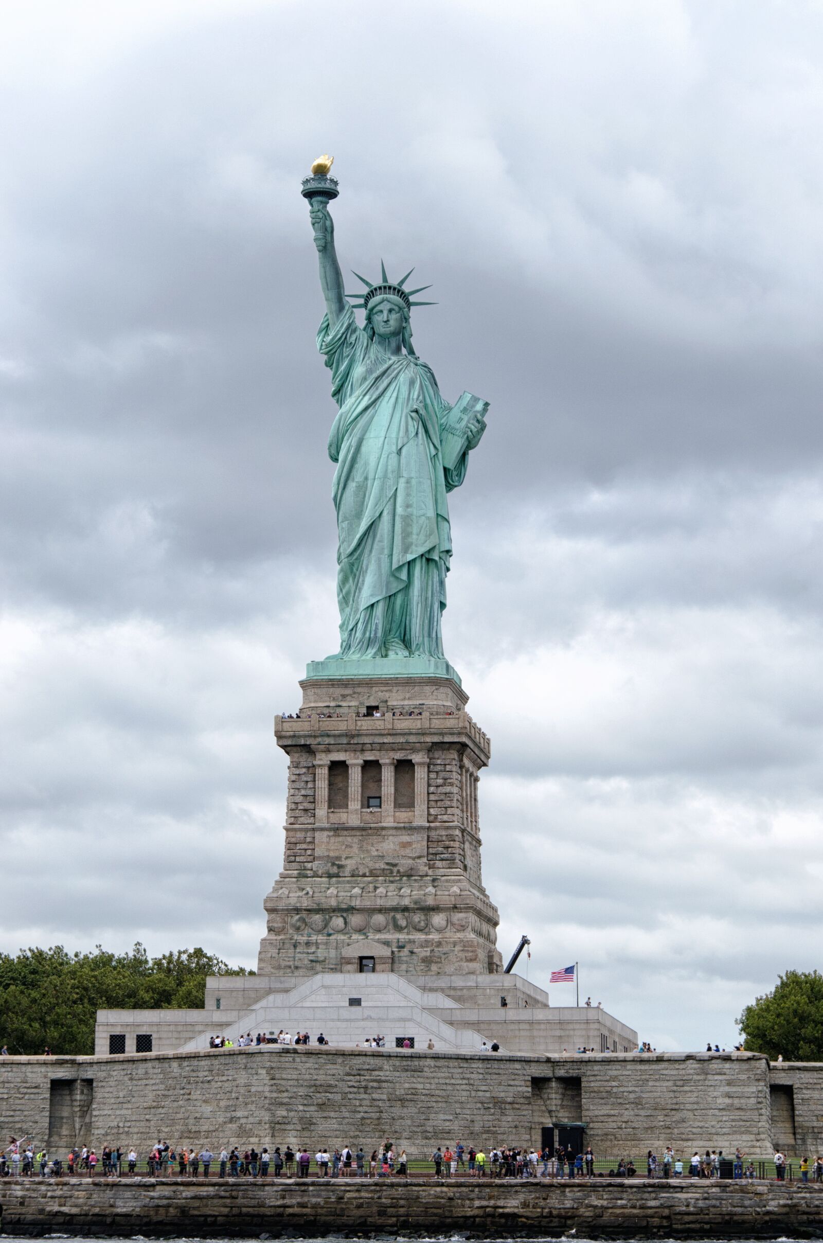 Nikon D5100 sample photo. Architecture, travel, statue photography