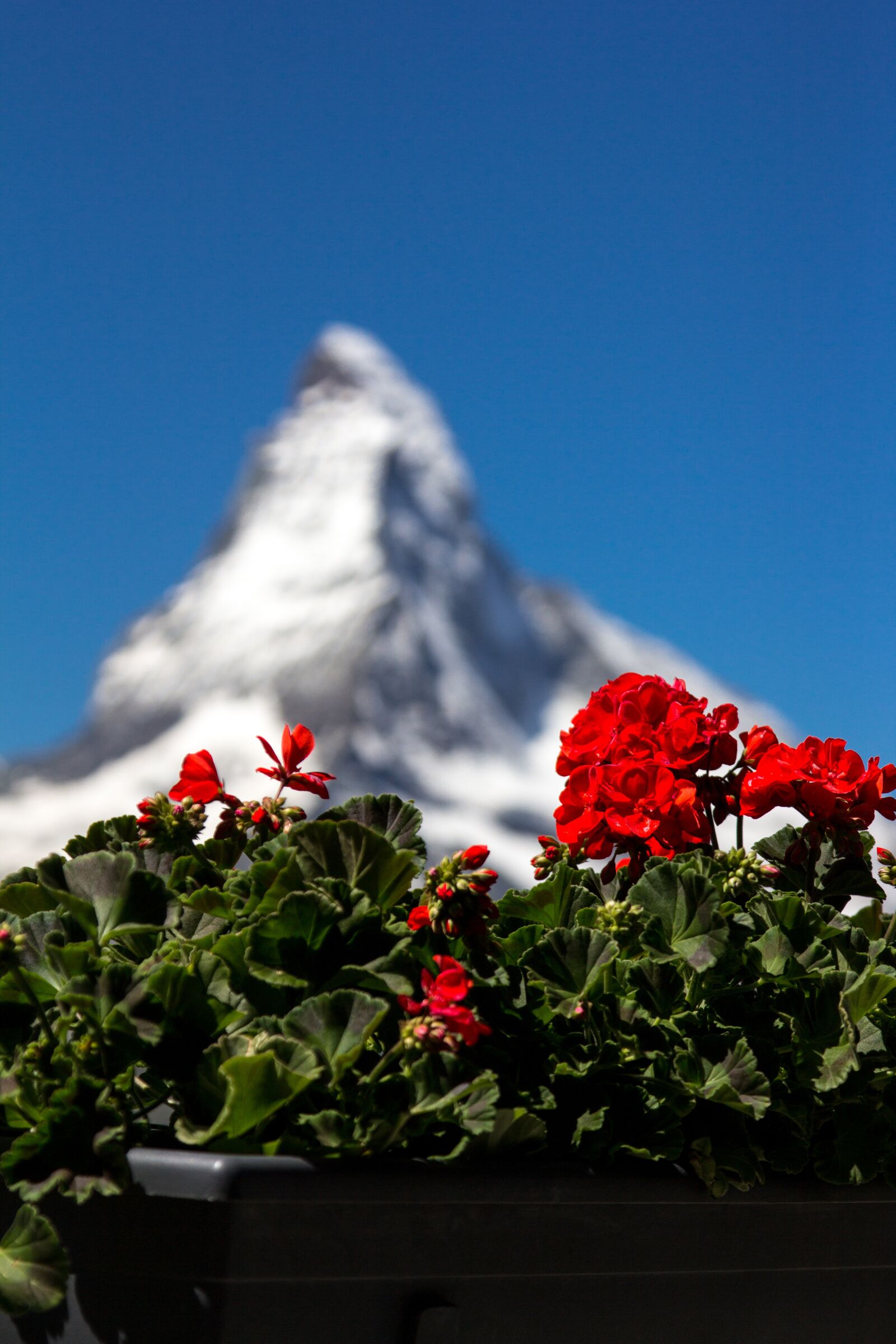 Canon EOS 60D + Canon EF 24-105mm F4L IS USM sample photo. Mountain, sky, landscape photography