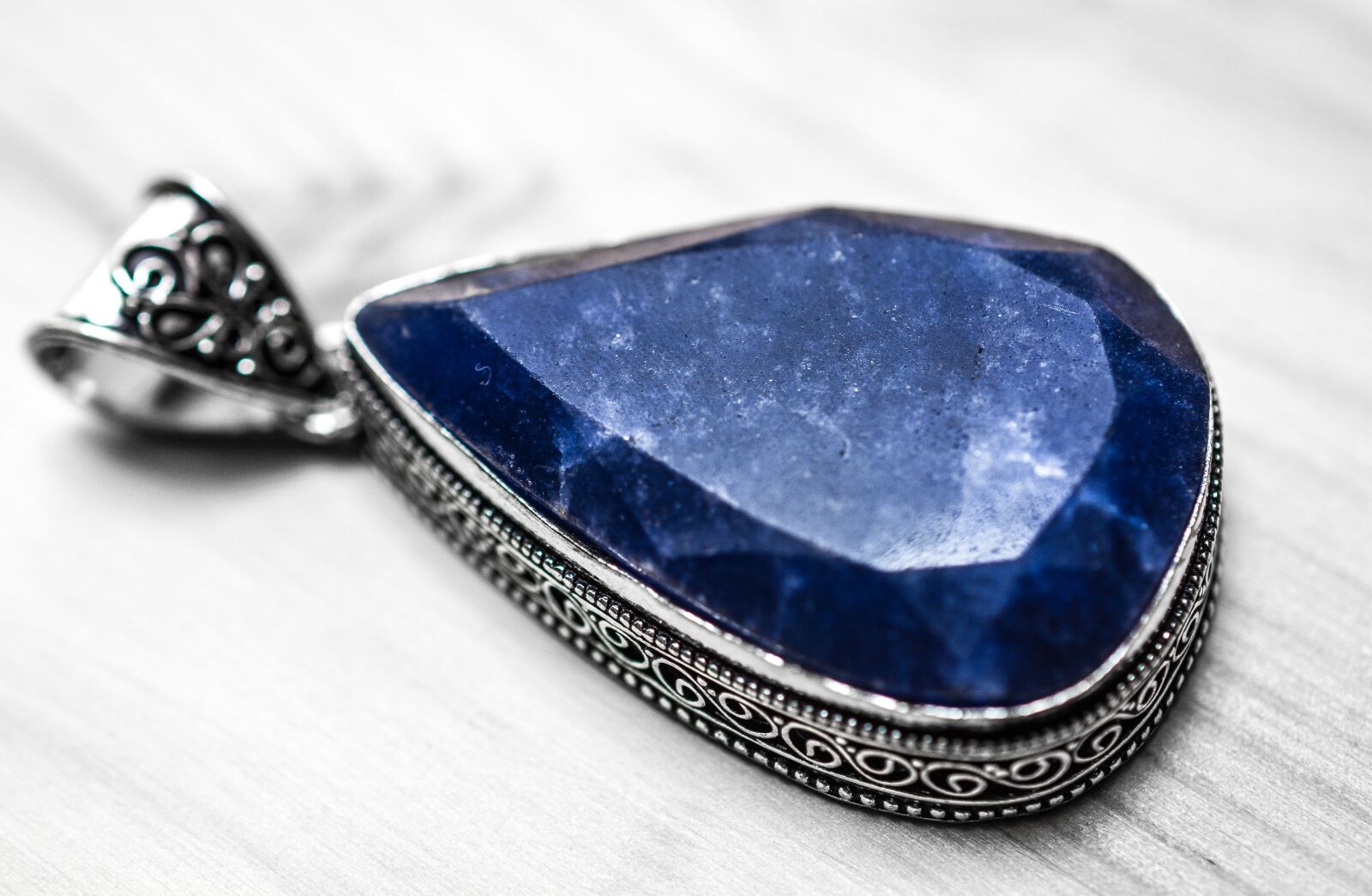 Nikon D5200 sample photo. Sapphire, stone, precious photography