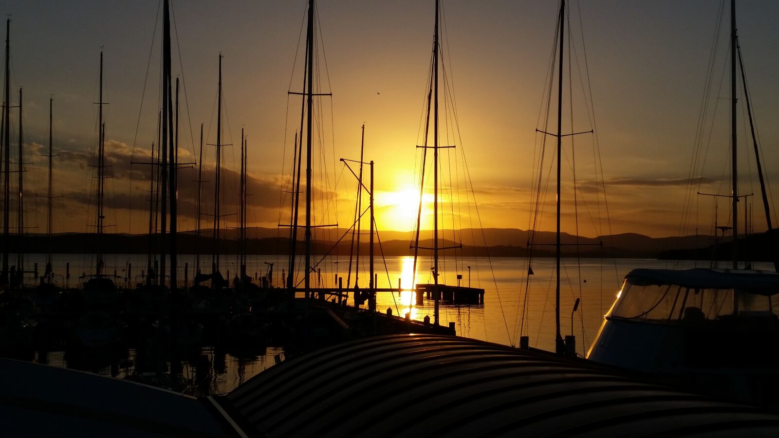 Samsung Galaxy S5 sample photo. Sunset, sky, silhouette photography