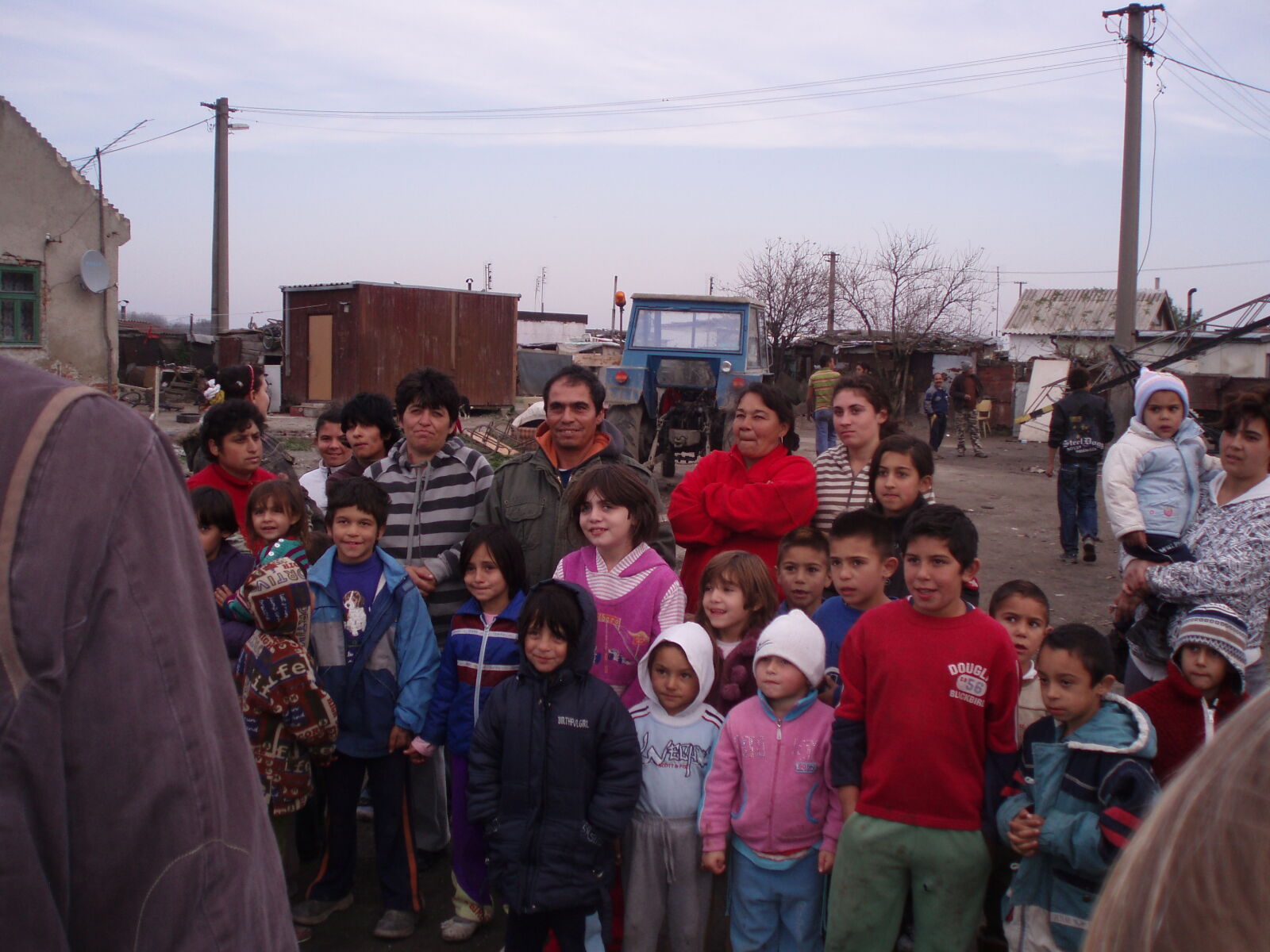 Olympus u700,S700 sample photo. Children, gipsy, poverty photography