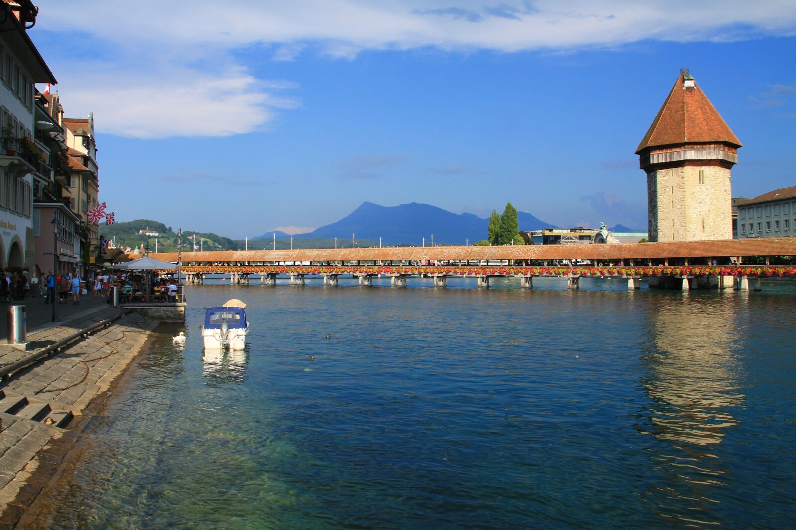 Canon EOS 1100D (EOS Rebel T3 / EOS Kiss X50) sample photo. Switzerland, lucerne, city photography