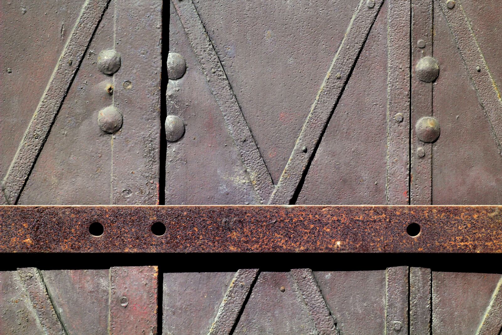 Canon EOS 1200D (EOS Rebel T5 / EOS Kiss X70 / EOS Hi) sample photo. Metal, blacksmithing, the closure photography