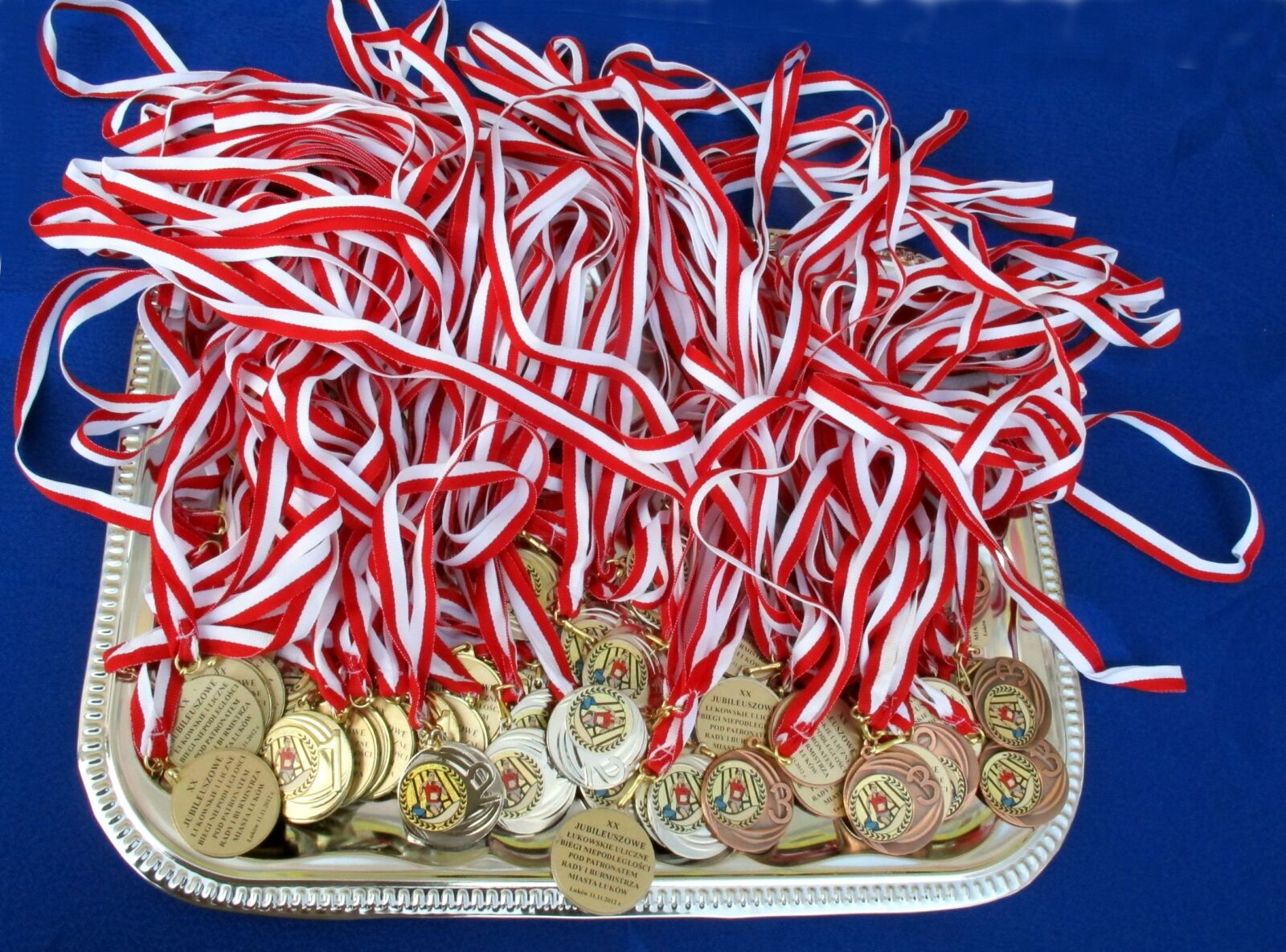 Canon PowerShot G12 sample photo. Medals, decorations, awards photography