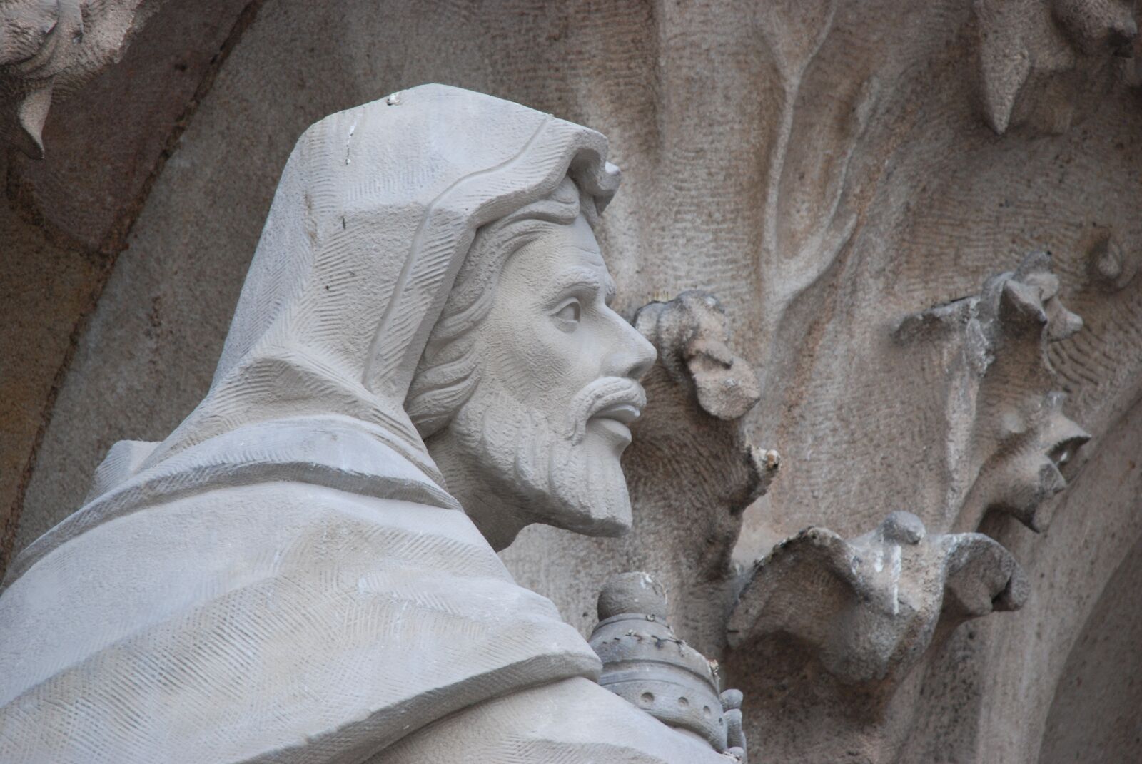 Nikon D80 sample photo. Spain, barcelona, gaudi photography