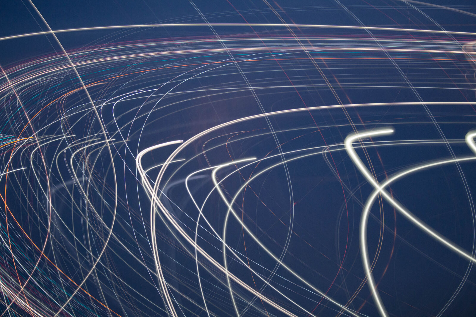 Canon EOS 700D (EOS Rebel T5i / EOS Kiss X7i) sample photo. Light, movement photography