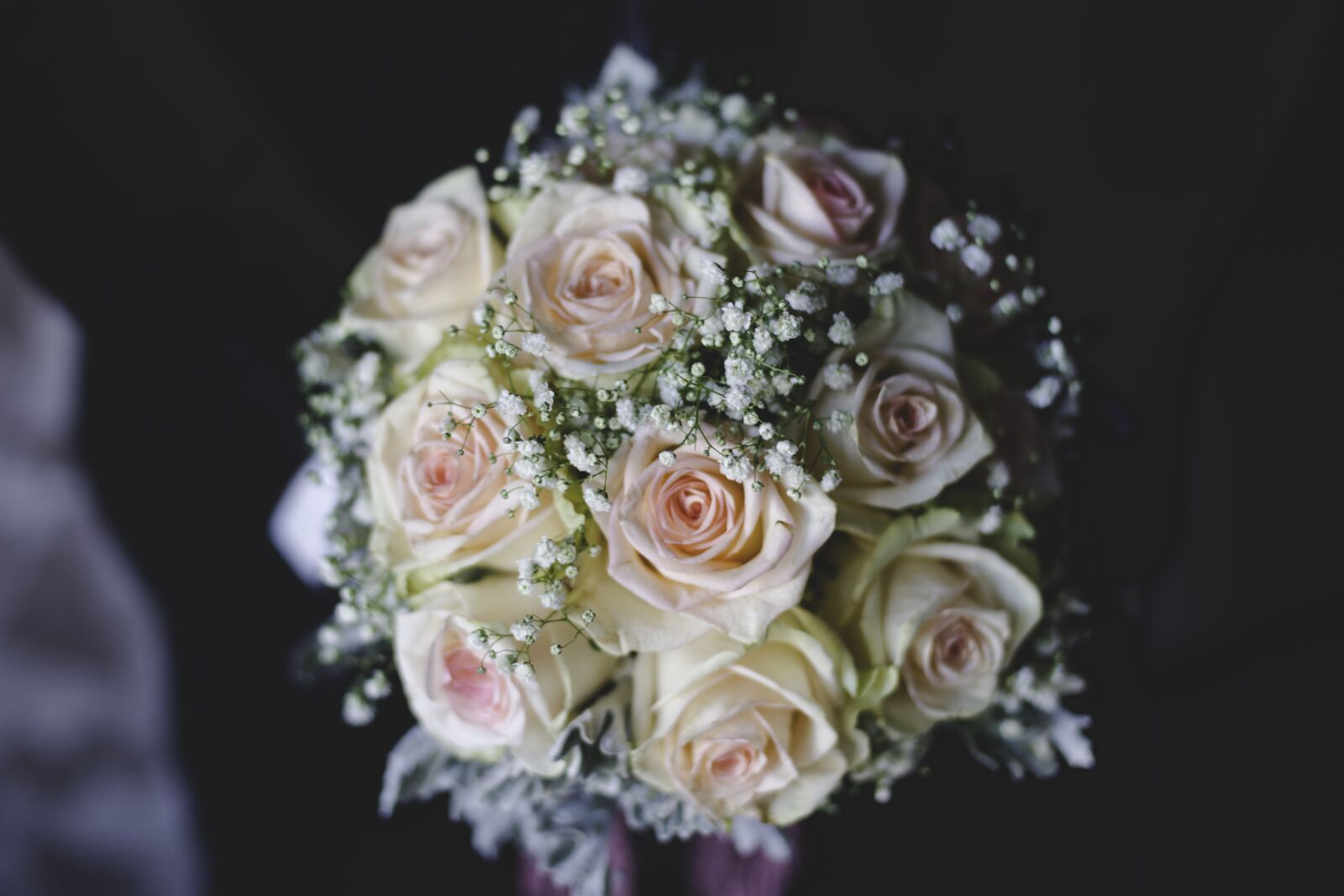 Nikon D610 sample photo. Wedding, flowers, love photography