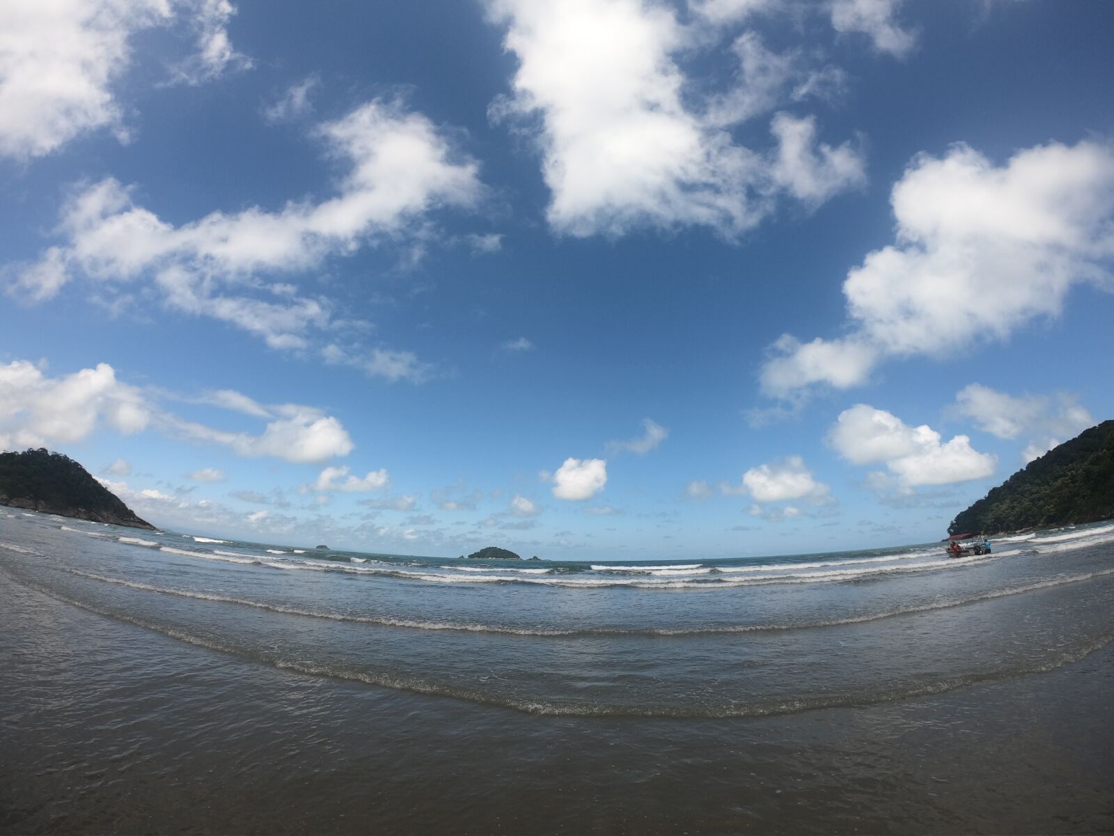 GoPro Hero7 Black sample photo. Beach, deserted, sky photography
