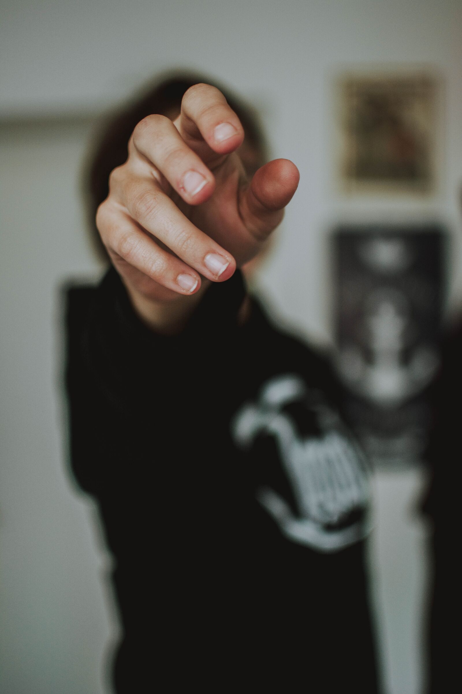 Nikon D5200 sample photo. Woman, hand, adults photography