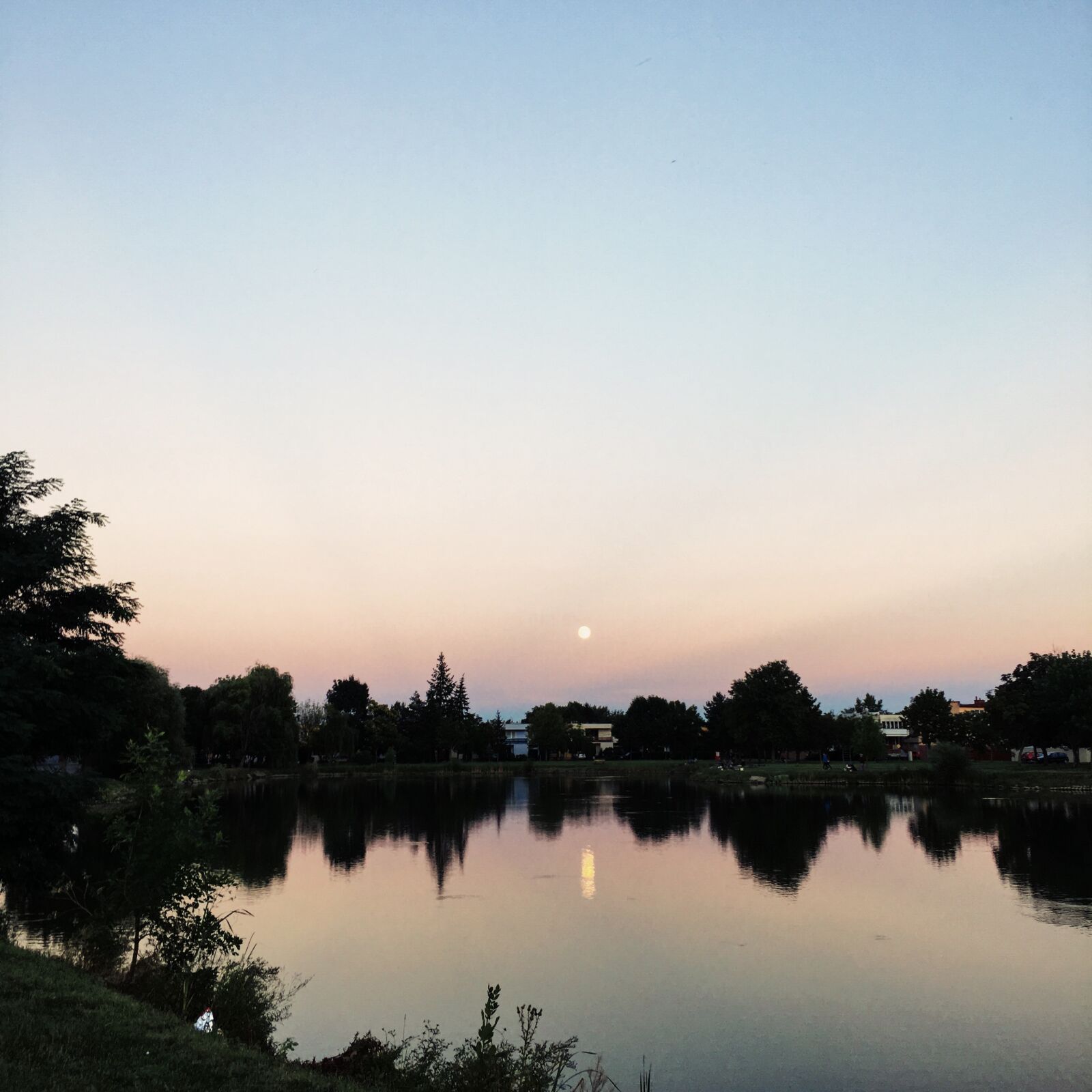 Apple iPhone 6s sample photo. Iphone, 6s, lake, moon photography