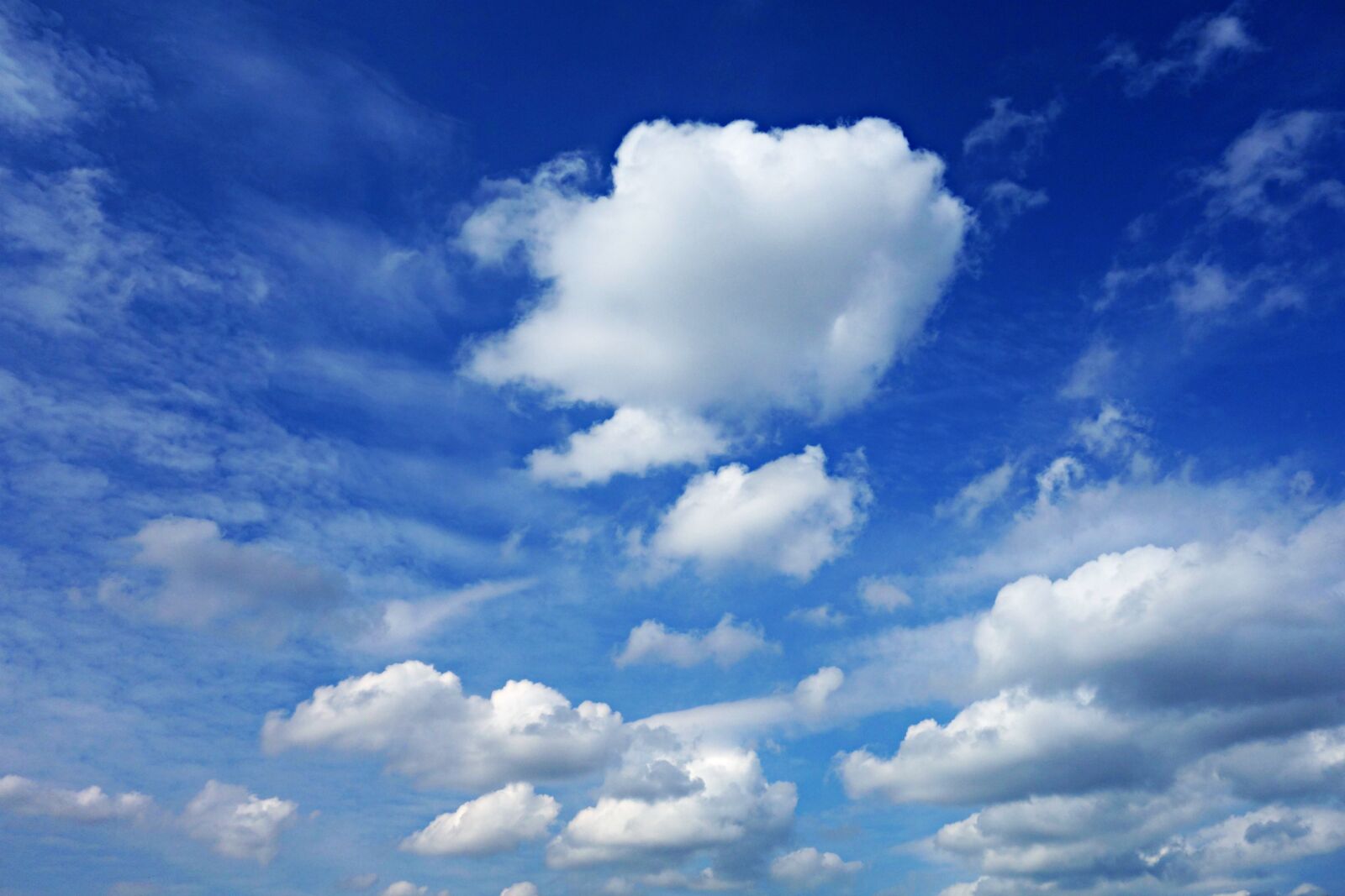 Sony Cyber-shot DSC-RX100 sample photo. Sky, blue, cloud photography