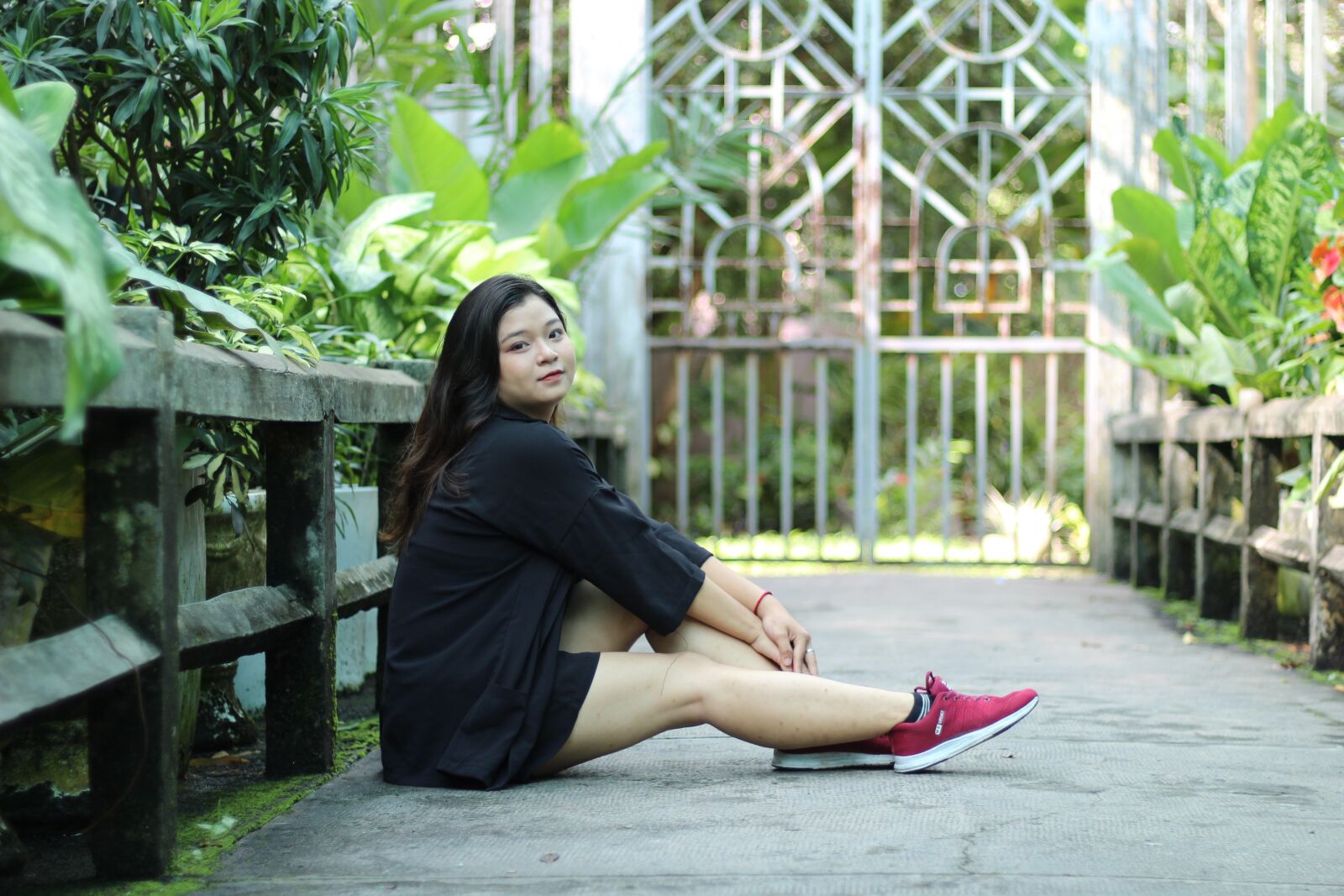 Canon EOS 1300D (EOS Rebel T6 / EOS Kiss X80) + Canon EF 50mm F1.8 STM sample photo. Vietnamese, vietnam, asian photography