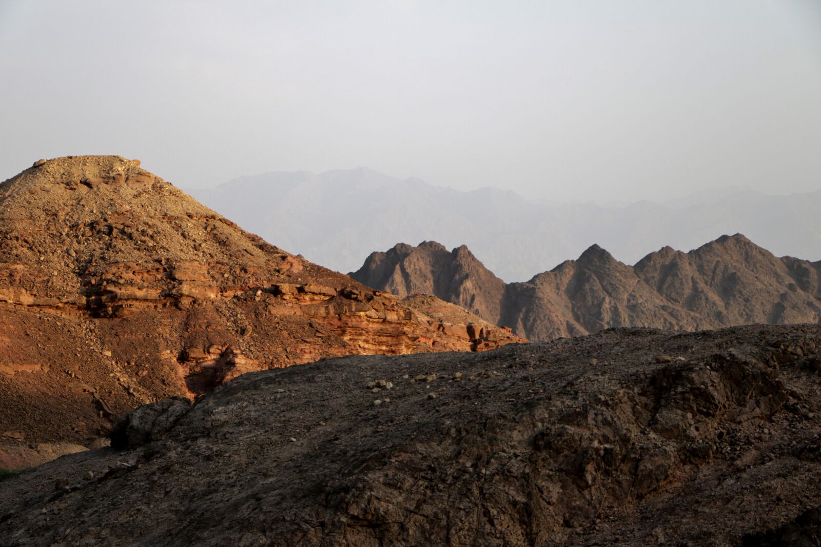 Canon EOS 760D (EOS Rebel T6s / EOS 8000D) + Canon EF-S 18-135mm F3.5-5.6 IS STM sample photo. Desert, mountain, landscape photography