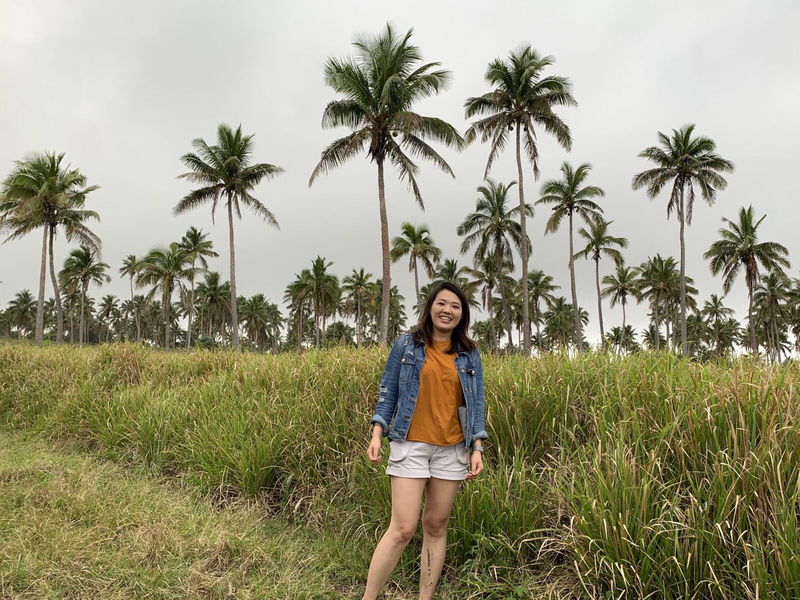 Apple iPhone XR sample photo. Girl, summer, nature photography