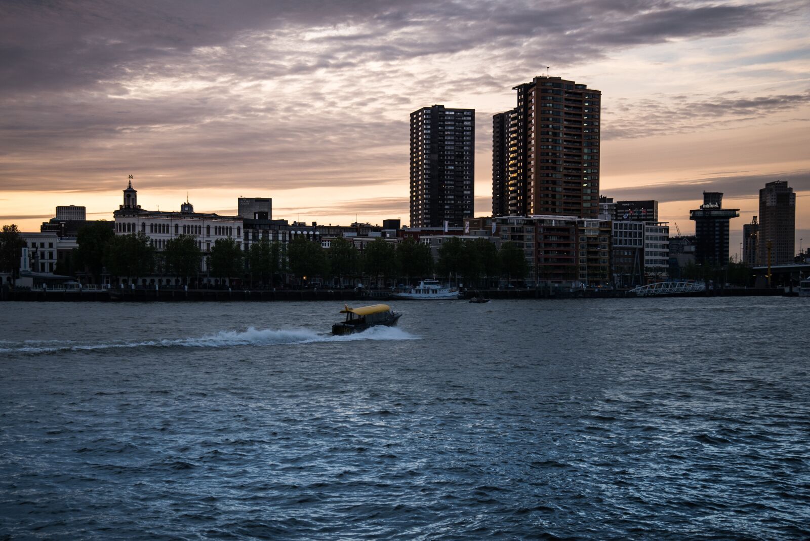 Nikon D600 sample photo. Rotterdam, cityscape, skyline photography