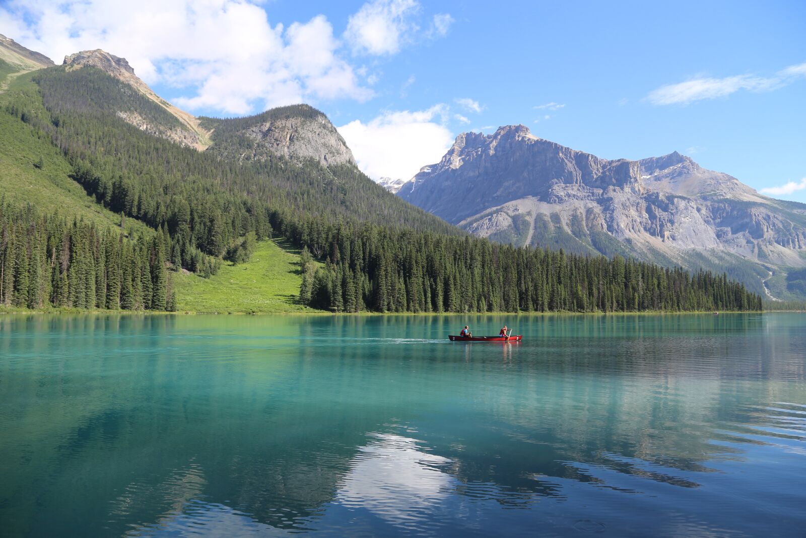 Canon EOS 6D + Canon EF 24-105mm F4L IS USM sample photo. Lake, scenery, landscape photography