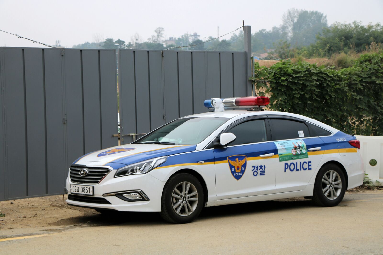 Canon EOS 760D (EOS Rebel T6s / EOS 8000D) sample photo. Transportation, police, road photography