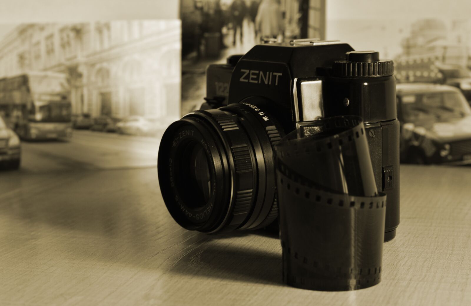 Nikon D3400 sample photo. Camera, lens, isolated photography