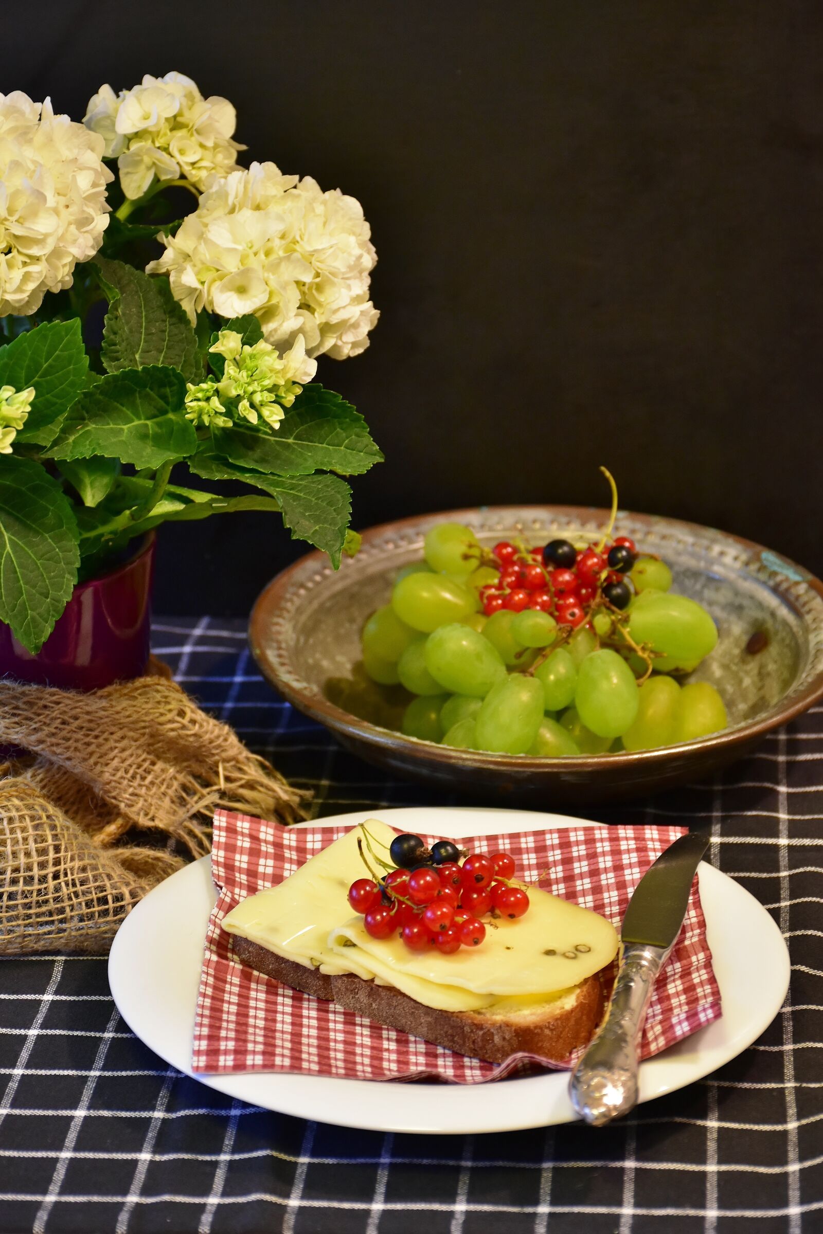Nikon D7200 sample photo. Cheese bread, bread, cheese photography