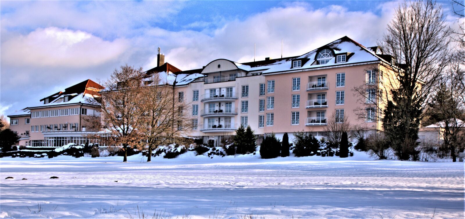 Canon EOS 760D (EOS Rebel T6s / EOS 8000D) sample photo. Lindner hotel am wiesensee photography