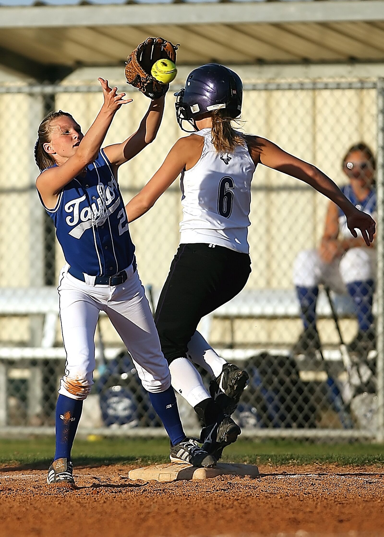 Canon EOS-1D Mark II N sample photo. Softball, game, catch photography