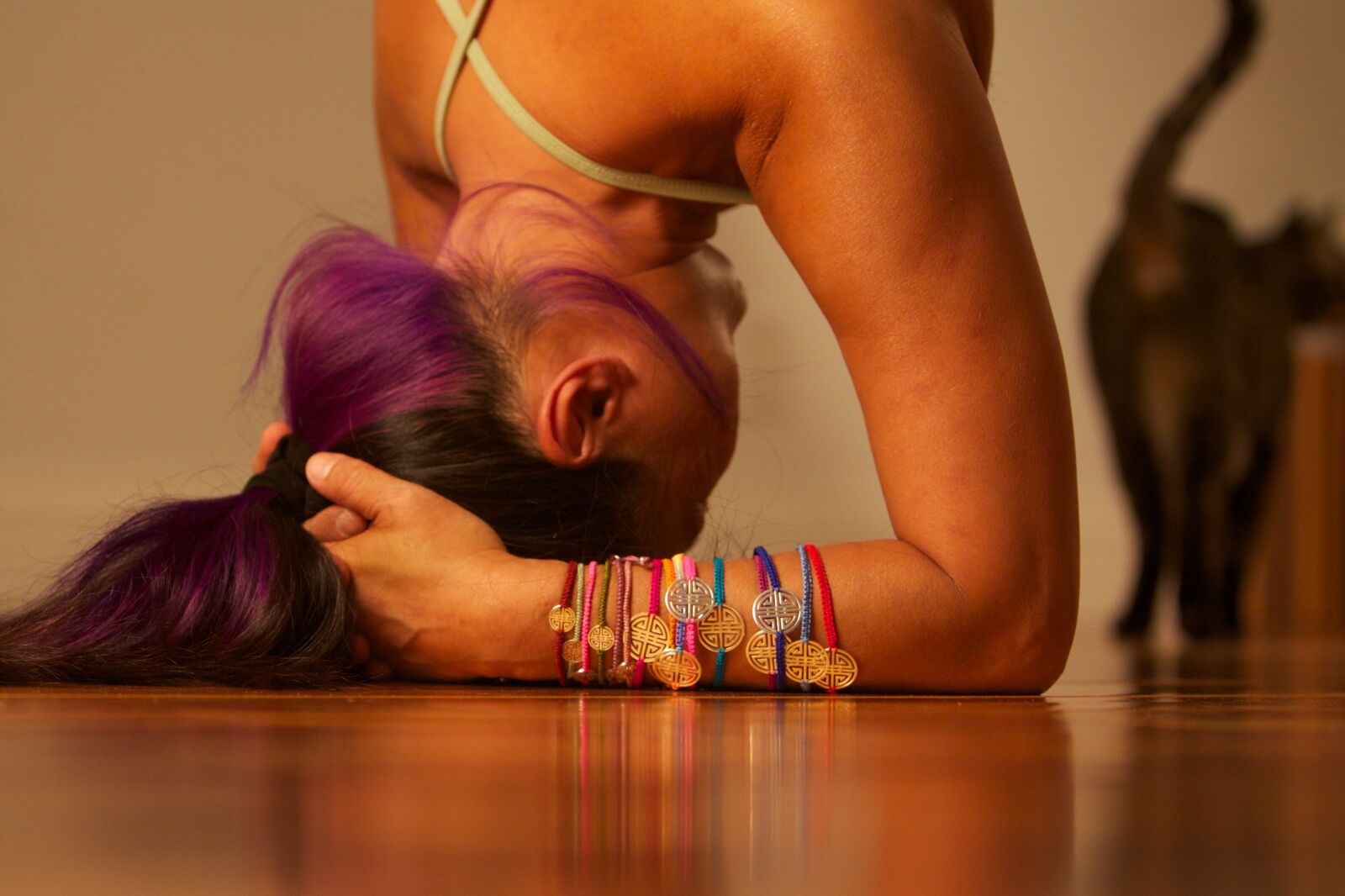 Canon EOS 50D sample photo. Yoga, headstand, cat photography